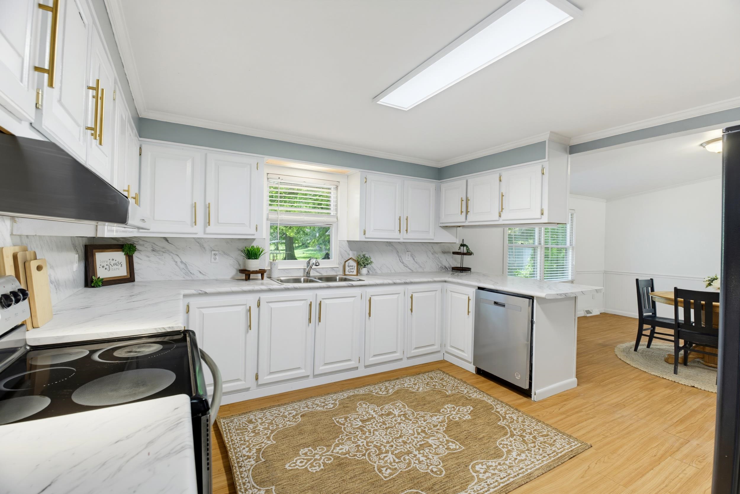 2882 EAST SIDE HWY, CRIMORA, Virginia 24431, 3 Bedrooms Bedrooms, ,2 BathroomsBathrooms,Residential,2882 EAST SIDE HWY,679565 MLS # 679565