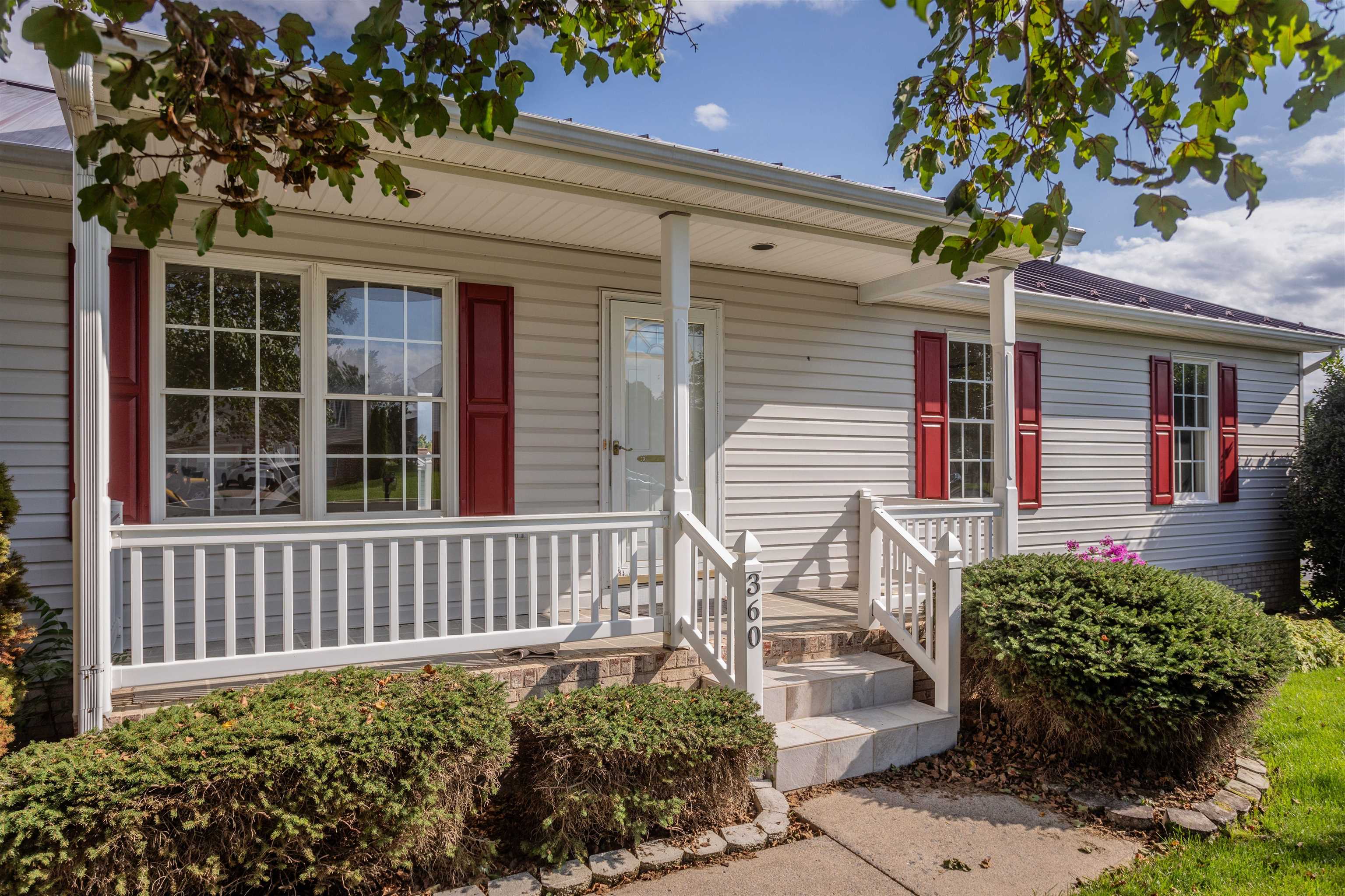 360 STONELEIGH DR, HARRISONBURG, Virginia 22801, 3 Bedrooms Bedrooms, ,2 BathroomsBathrooms,Residential,360 STONELEIGH DR,679680 MLS # 679680