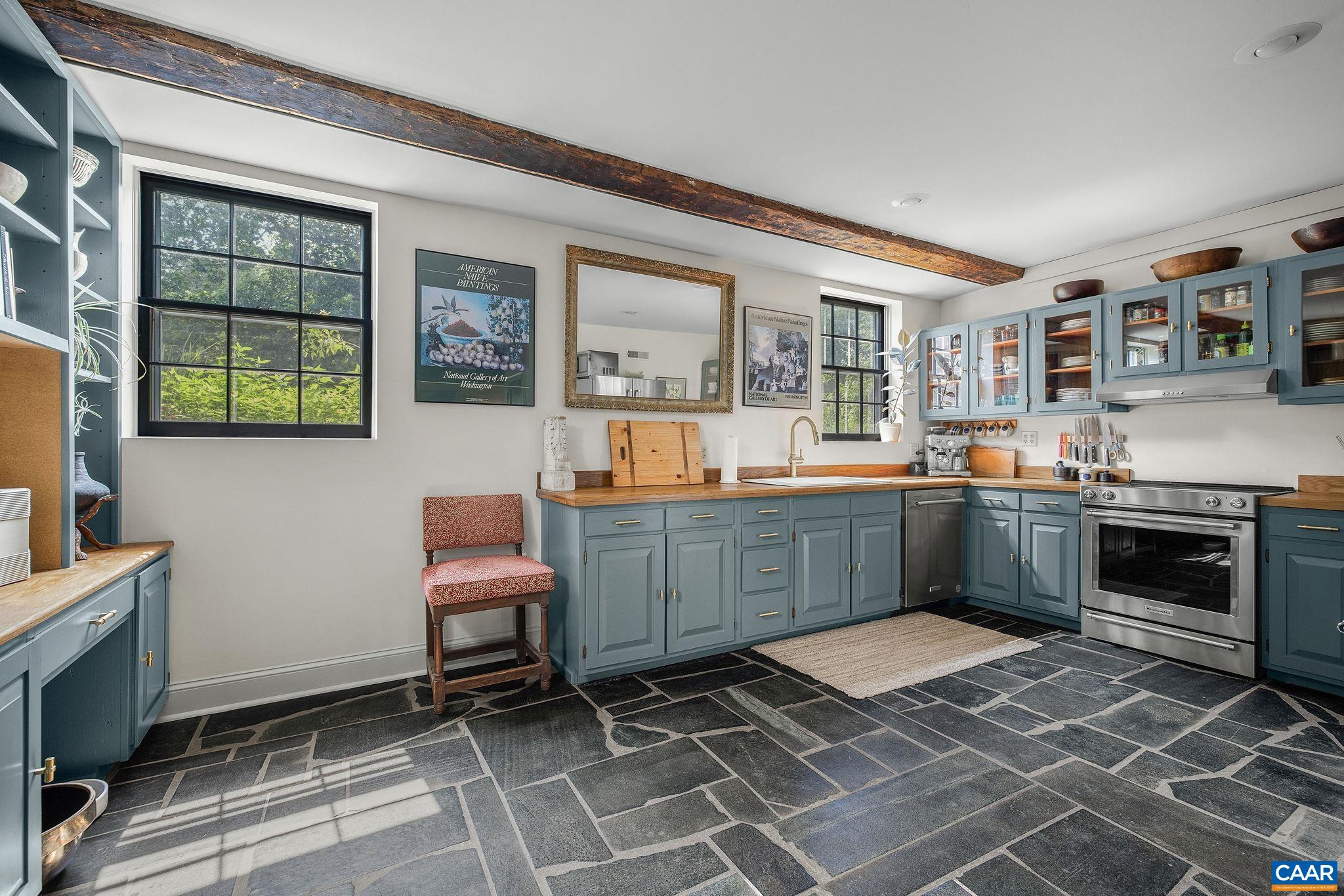 7732 SCOTTSVILLE RD, SCOTTSVILLE, Virginia 24590, 3 Bedrooms Bedrooms, ,2 BathroomsBathrooms,Residential,Maple Hill Cottage,7732 SCOTTSVILLE RD,679900 MLS # 679900