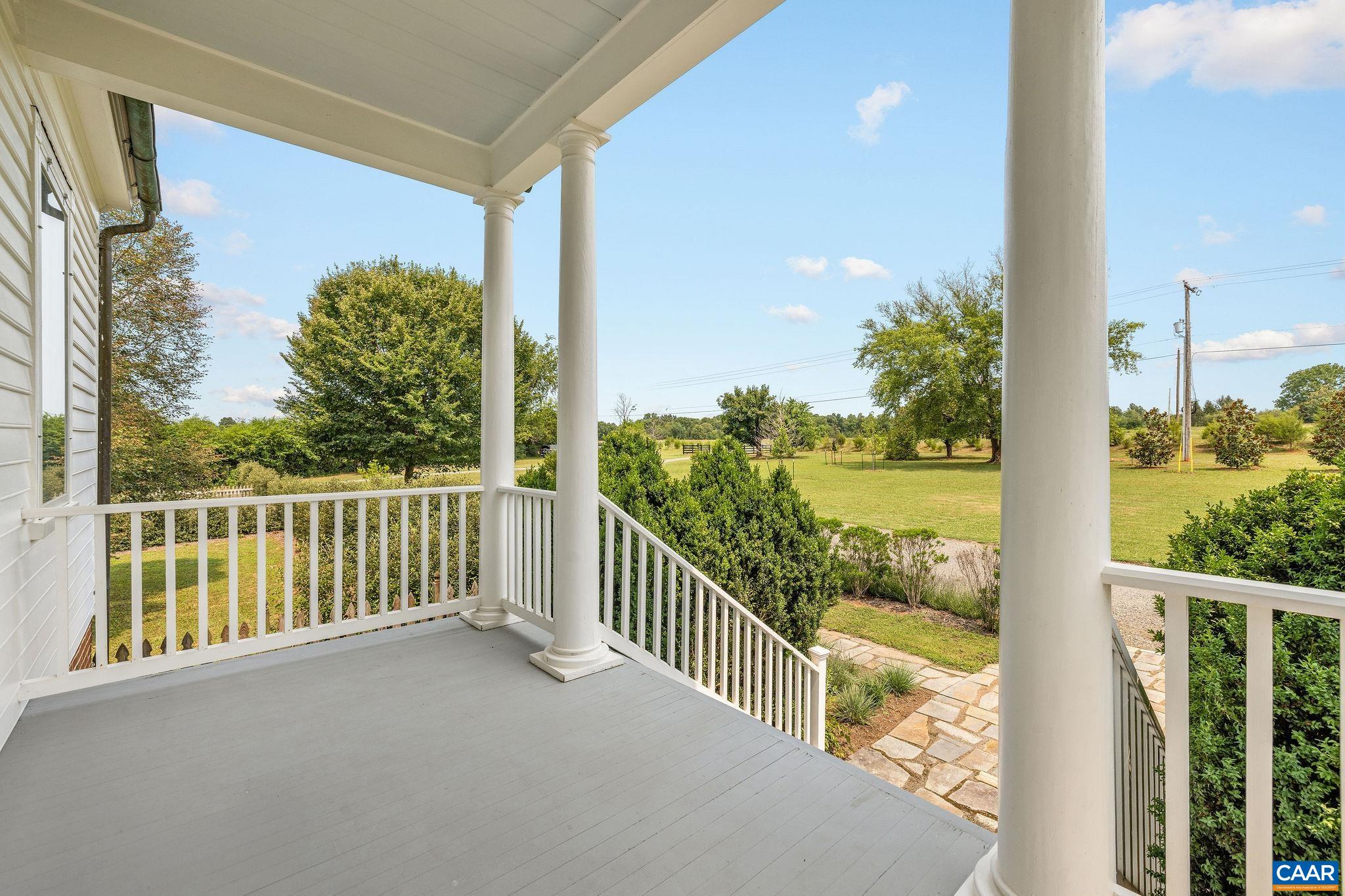 7732 SCOTTSVILLE RD, SCOTTSVILLE, Virginia 24590, 3 Bedrooms Bedrooms, ,2 BathroomsBathrooms,Residential,Maple Hill Cottage,7732 SCOTTSVILLE RD,679900 MLS # 679900