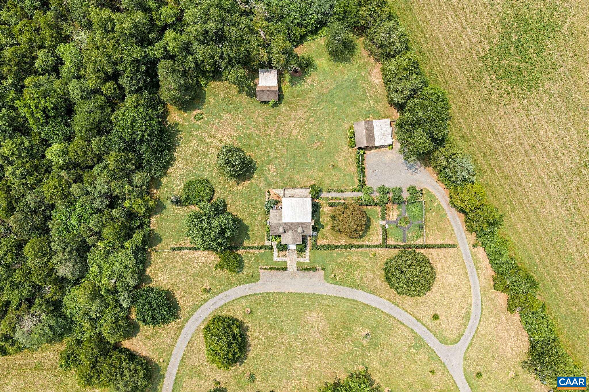 7732 SCOTTSVILLE RD, SCOTTSVILLE, Virginia 24590, 3 Bedrooms Bedrooms, ,2 BathroomsBathrooms,Residential,Maple Hill Cottage,7732 SCOTTSVILLE RD,679900 MLS # 679900