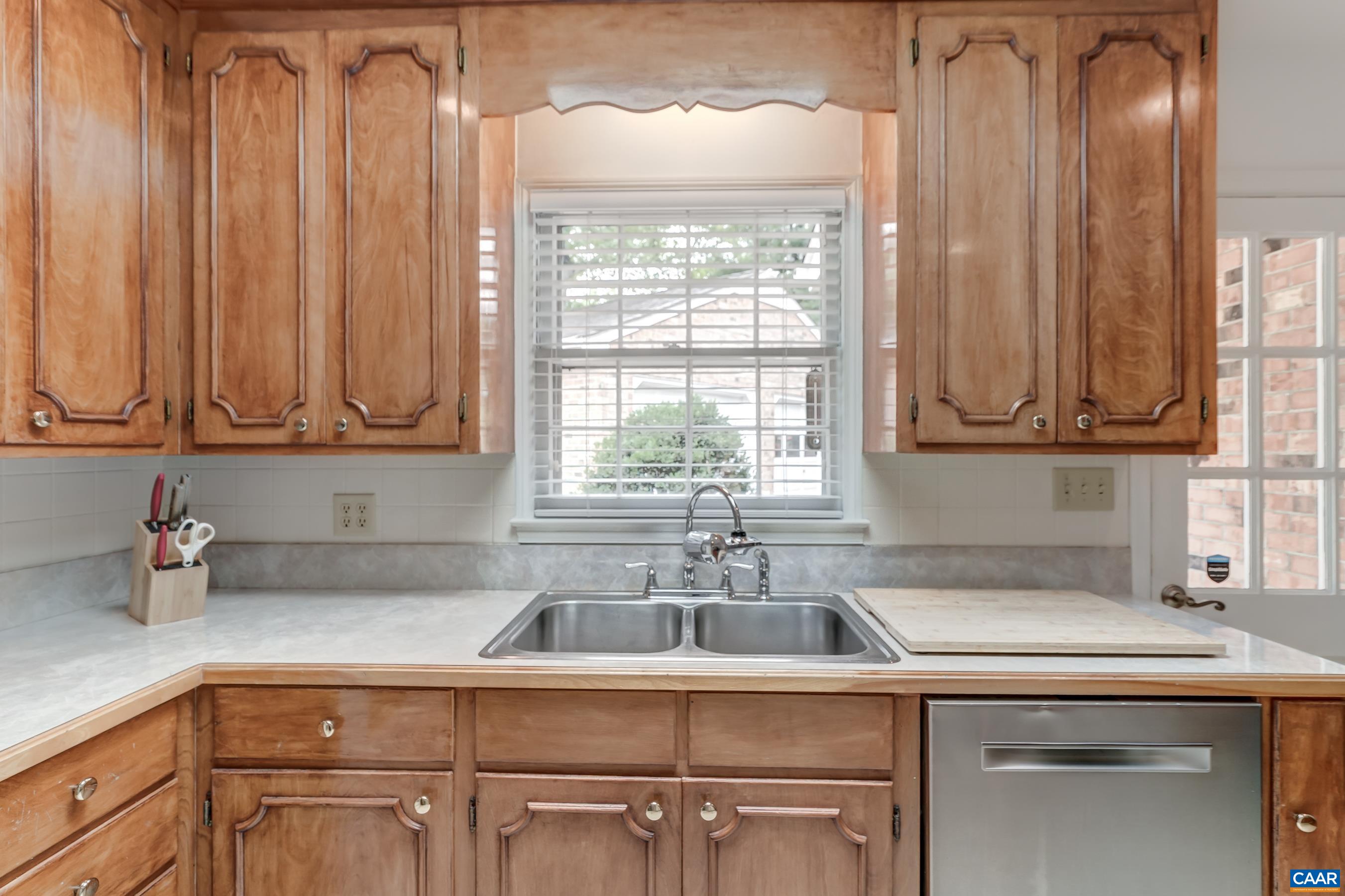 403 CARRSBROOK DR, CHARLOTTESVILLE, Virginia 22901, 4 Bedrooms Bedrooms, ,3 BathroomsBathrooms,Residential,403 CARRSBROOK DR,680021 MLS # 680021 403 CARRSBROOK DR, CHARLOTTESVILLE, Virginia 22901, 4 Bedrooms Bedrooms, ,3 BathroomsBathrooms,Residential,403 CARRSBROOK DR,680021 MLS # 680021