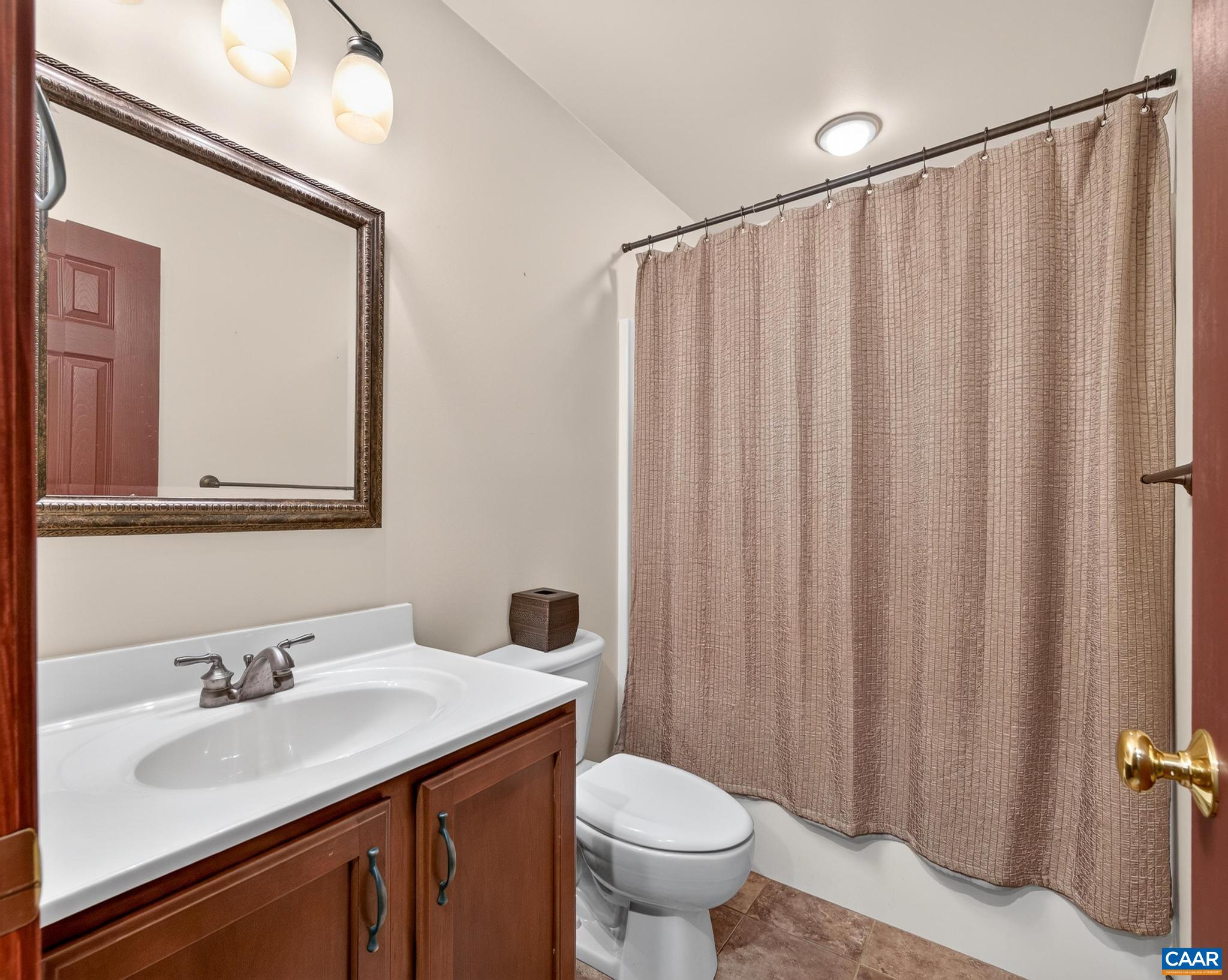39 CLIFTWOOD RD, PALMYRA, Virginia 22963, 4 Bedrooms Bedrooms, ,3 BathroomsBathrooms,Residential,39 cliftwood,39 CLIFTWOOD RD,680067 MLS # 680067 39 CLIFTWOOD RD, PALMYRA, Virginia 22963, 4 Bedrooms Bedrooms, ,3 BathroomsBathrooms,Residential,39 cliftwood,39 CLIFTWOOD RD,680067 MLS # 680067