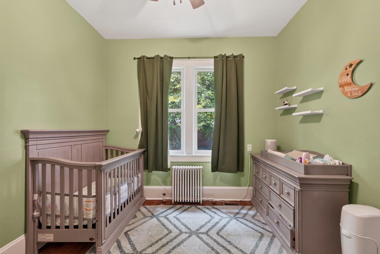 305 VIRGINIA AVE, SHENANDOAH, Virginia 22849, 3 Bedrooms Bedrooms, ,1 BathroomBathrooms,Residential,305 VIRGINIA AVE,680070 MLS # 680070 305 VIRGINIA AVE, SHENANDOAH, Virginia 22849, 3 Bedrooms Bedrooms, ,1 BathroomBathrooms,Residential,305 VIRGINIA AVE,680070 MLS # 680070