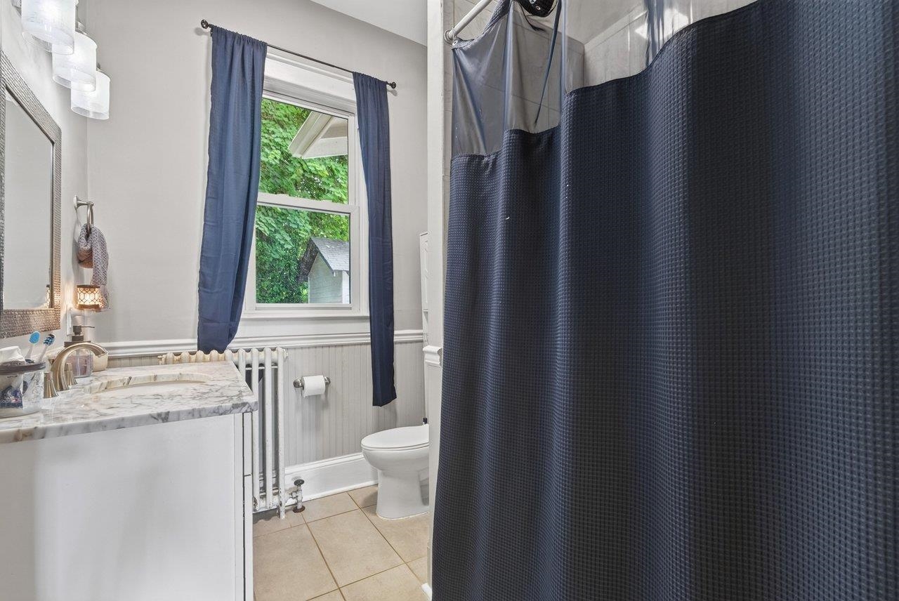 305 VIRGINIA AVE, SHENANDOAH, Virginia 22849, 3 Bedrooms Bedrooms, ,1 BathroomBathrooms,Residential,305 VIRGINIA AVE,680070 MLS # 680070 305 VIRGINIA AVE, SHENANDOAH, Virginia 22849, 3 Bedrooms Bedrooms, ,1 BathroomBathrooms,Residential,305 VIRGINIA AVE,680070 MLS # 680070