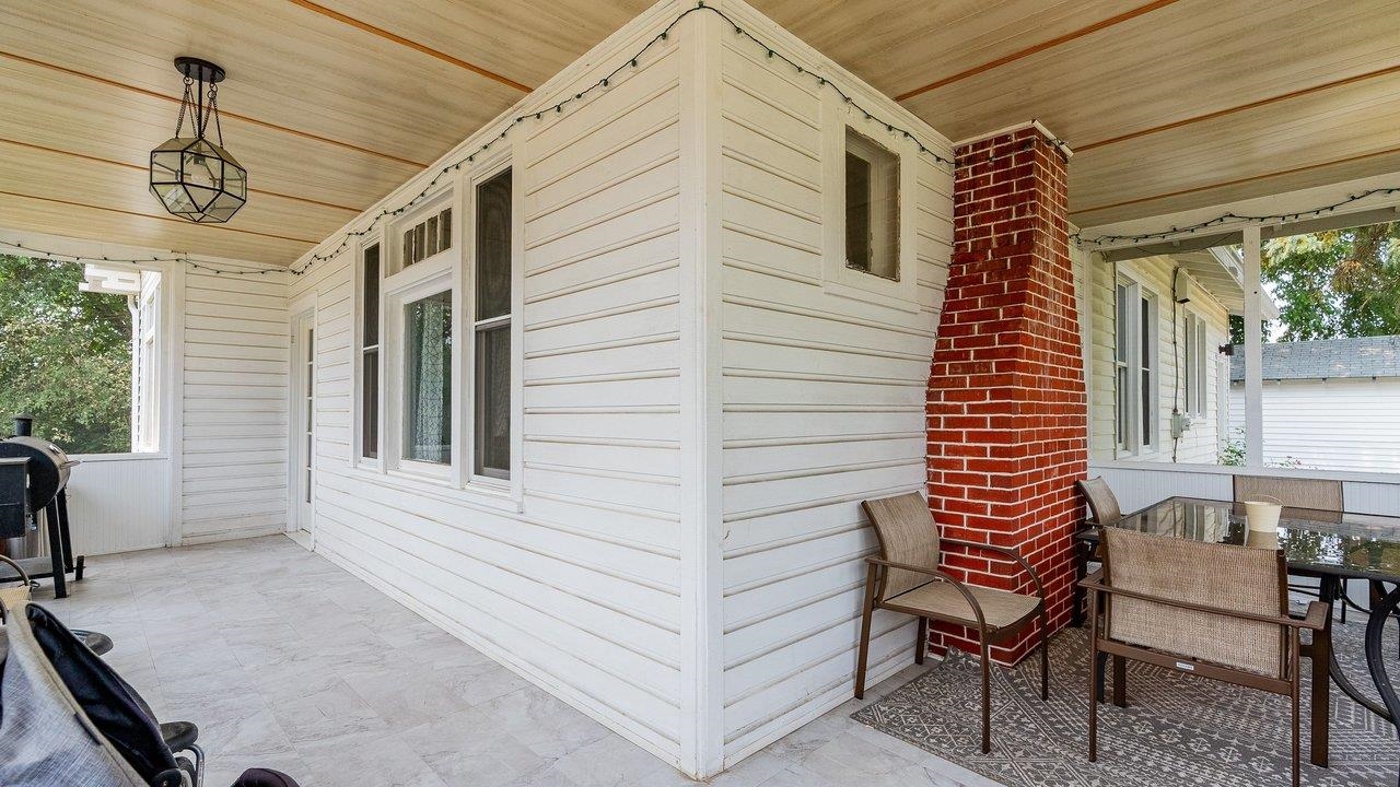 305 VIRGINIA AVE, SHENANDOAH, Virginia 22849, 3 Bedrooms Bedrooms, ,1 BathroomBathrooms,Residential,305 VIRGINIA AVE,680070 MLS # 680070 305 VIRGINIA AVE, SHENANDOAH, Virginia 22849, 3 Bedrooms Bedrooms, ,1 BathroomBathrooms,Residential,305 VIRGINIA AVE,680070 MLS # 680070