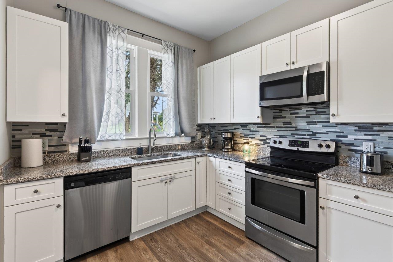 305 VIRGINIA AVE, SHENANDOAH, Virginia 22849, 3 Bedrooms Bedrooms, ,1 BathroomBathrooms,Residential,305 VIRGINIA AVE,680070 MLS # 680070 305 VIRGINIA AVE, SHENANDOAH, Virginia 22849, 3 Bedrooms Bedrooms, ,1 BathroomBathrooms,Residential,305 VIRGINIA AVE,680070 MLS # 680070