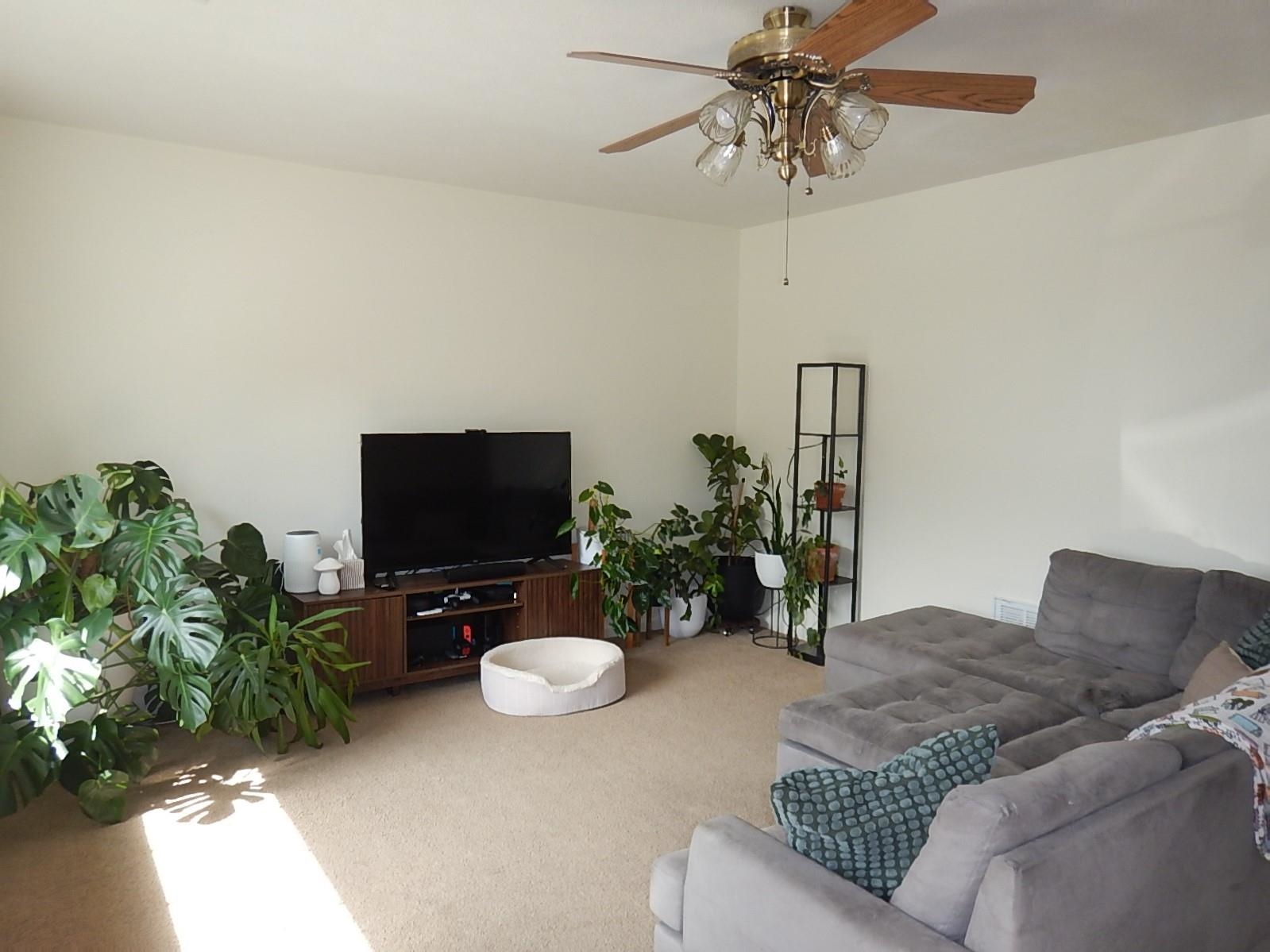 3347 IMPRESSION CT, ROCKINGHAM, Virginia 22801, 3 Bedrooms Bedrooms, ,2 BathroomsBathrooms,Residential,3347 IMPRESSION CT,680086 MLS # 680086