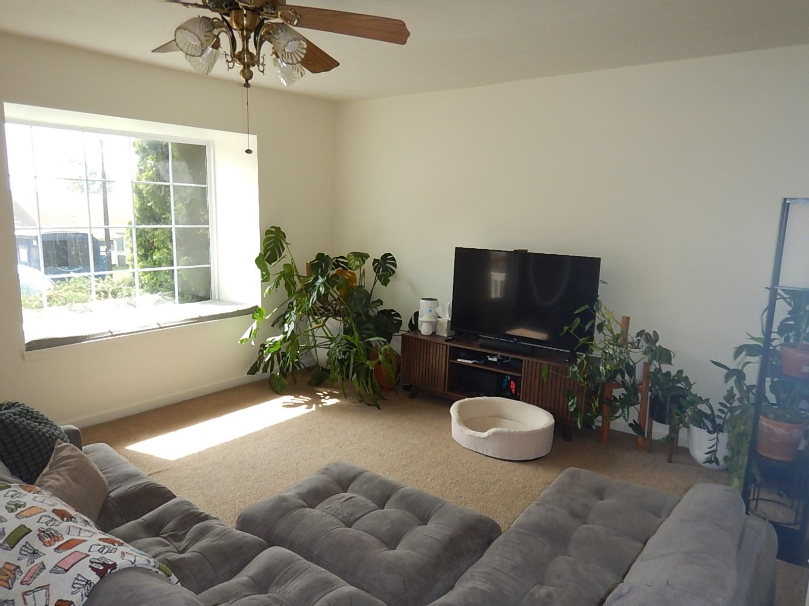 3347 IMPRESSION CT, ROCKINGHAM, Virginia 22801, 3 Bedrooms Bedrooms, ,2 BathroomsBathrooms,Residential,3347 IMPRESSION CT,680086 MLS # 680086