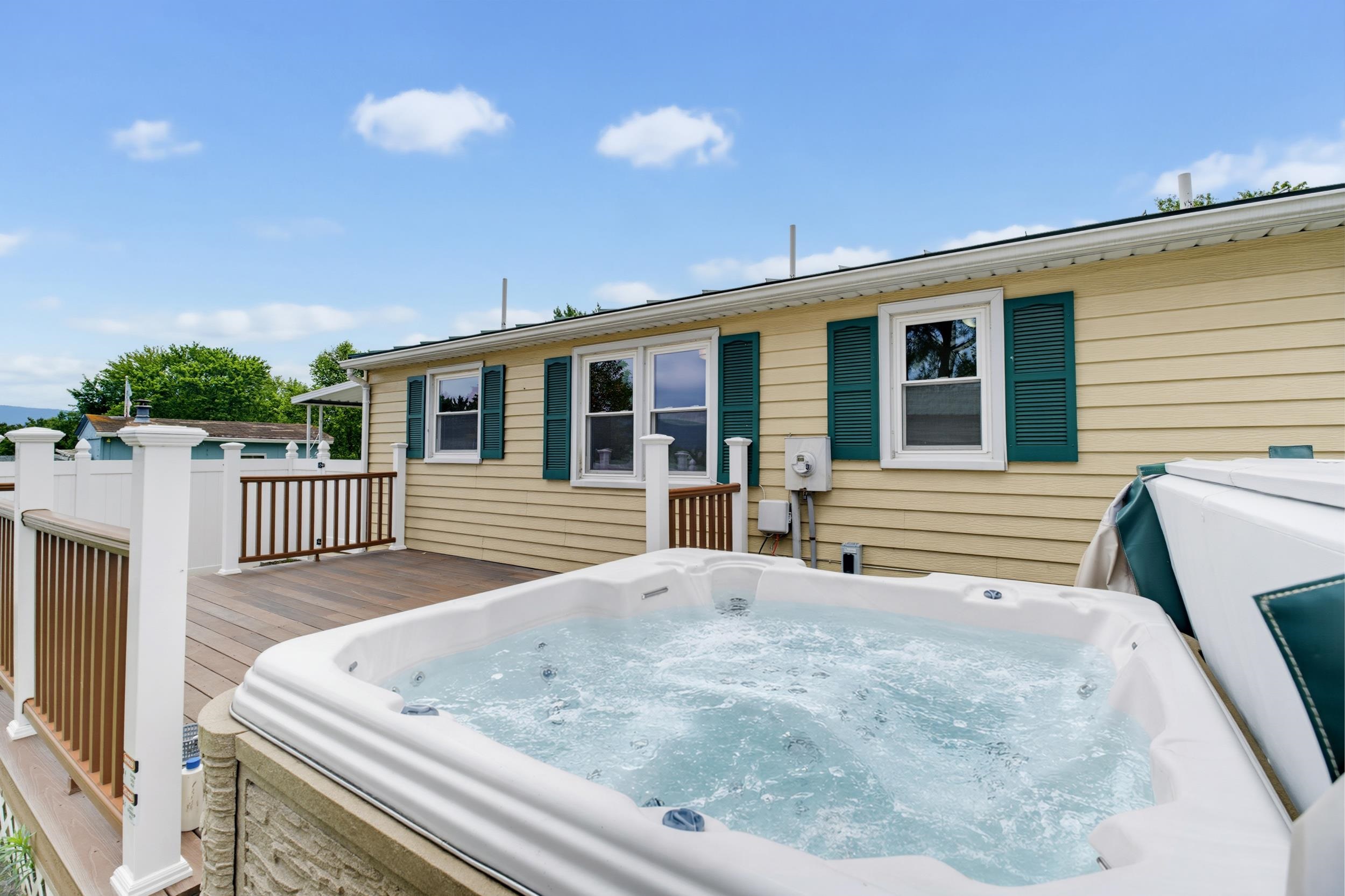 5834 BROAD ST, MOUNT JACKSON, Virginia 22842, 3 Bedrooms Bedrooms, ,1 BathroomBathrooms,Residential,5834 BROAD ST,680089 MLS # 680089 5834 BROAD ST, MOUNT JACKSON, Virginia 22842, 3 Bedrooms Bedrooms, ,1 BathroomBathrooms,Residential,5834 BROAD ST,680089 MLS # 680089