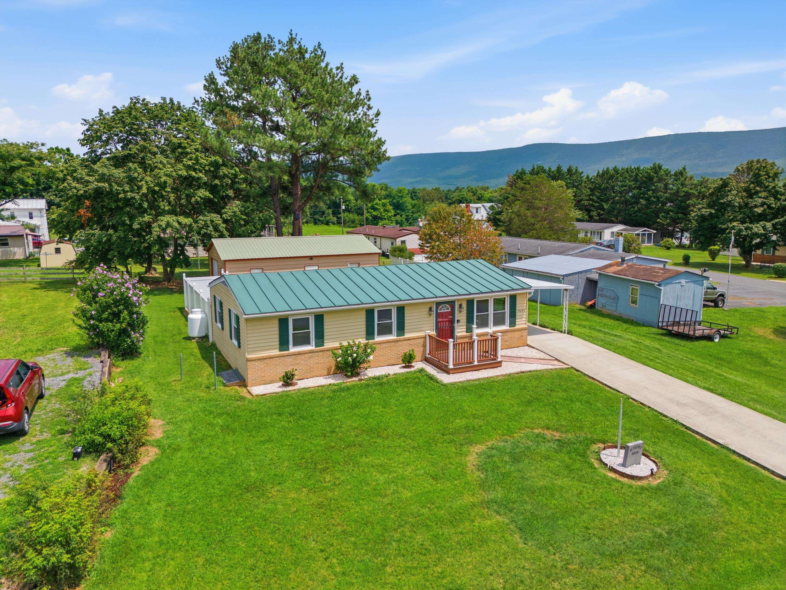 5834 BROAD ST, MOUNT JACKSON, Virginia 22842, 3 Bedrooms Bedrooms, ,1 BathroomBathrooms,Residential,5834 BROAD ST,680089 MLS # 680089 5834 BROAD ST, MOUNT JACKSON, Virginia 22842, 3 Bedrooms Bedrooms, ,1 BathroomBathrooms,Residential,5834 BROAD ST,680089 MLS # 680089
