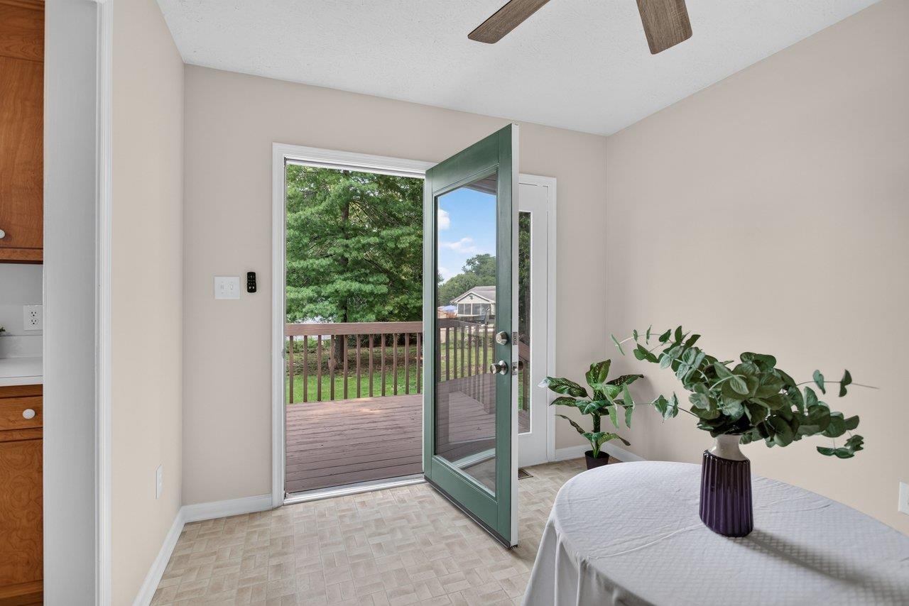 14 KINGSTON CT, STUARTS DRAFT, Virginia 24477, 3 Bedrooms Bedrooms, ,2 BathroomsBathrooms,Residential,14 KINGSTON CT,680092 MLS # 680092