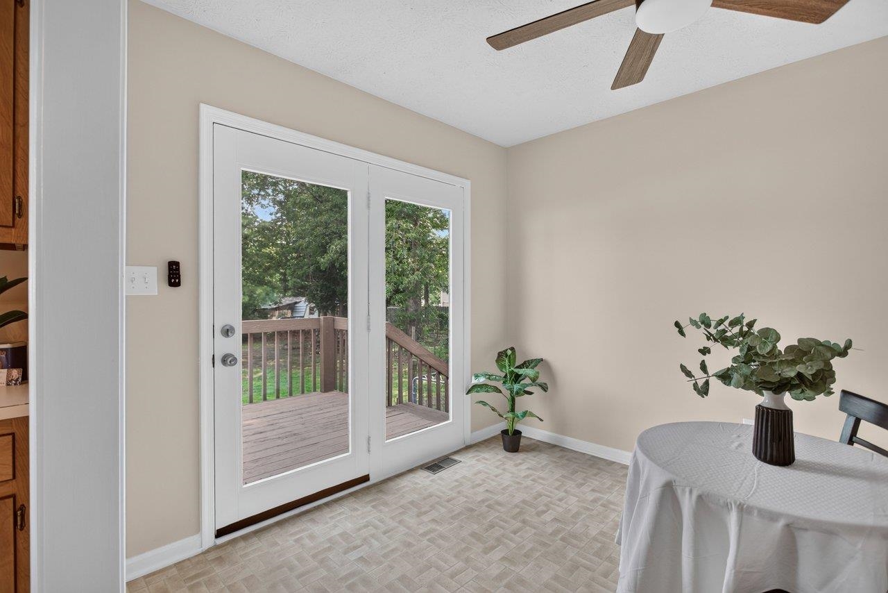 14 KINGSTON CT, STUARTS DRAFT, Virginia 24477, 3 Bedrooms Bedrooms, ,2 BathroomsBathrooms,Residential,14 KINGSTON CT,680092 MLS # 680092