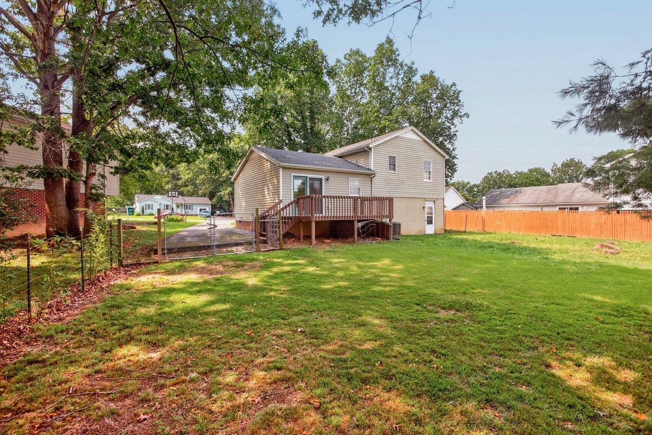 14 KINGSTON CT, STUARTS DRAFT, Virginia 24477, 3 Bedrooms Bedrooms, ,2 BathroomsBathrooms,Residential,14 KINGSTON CT,680092 MLS # 680092