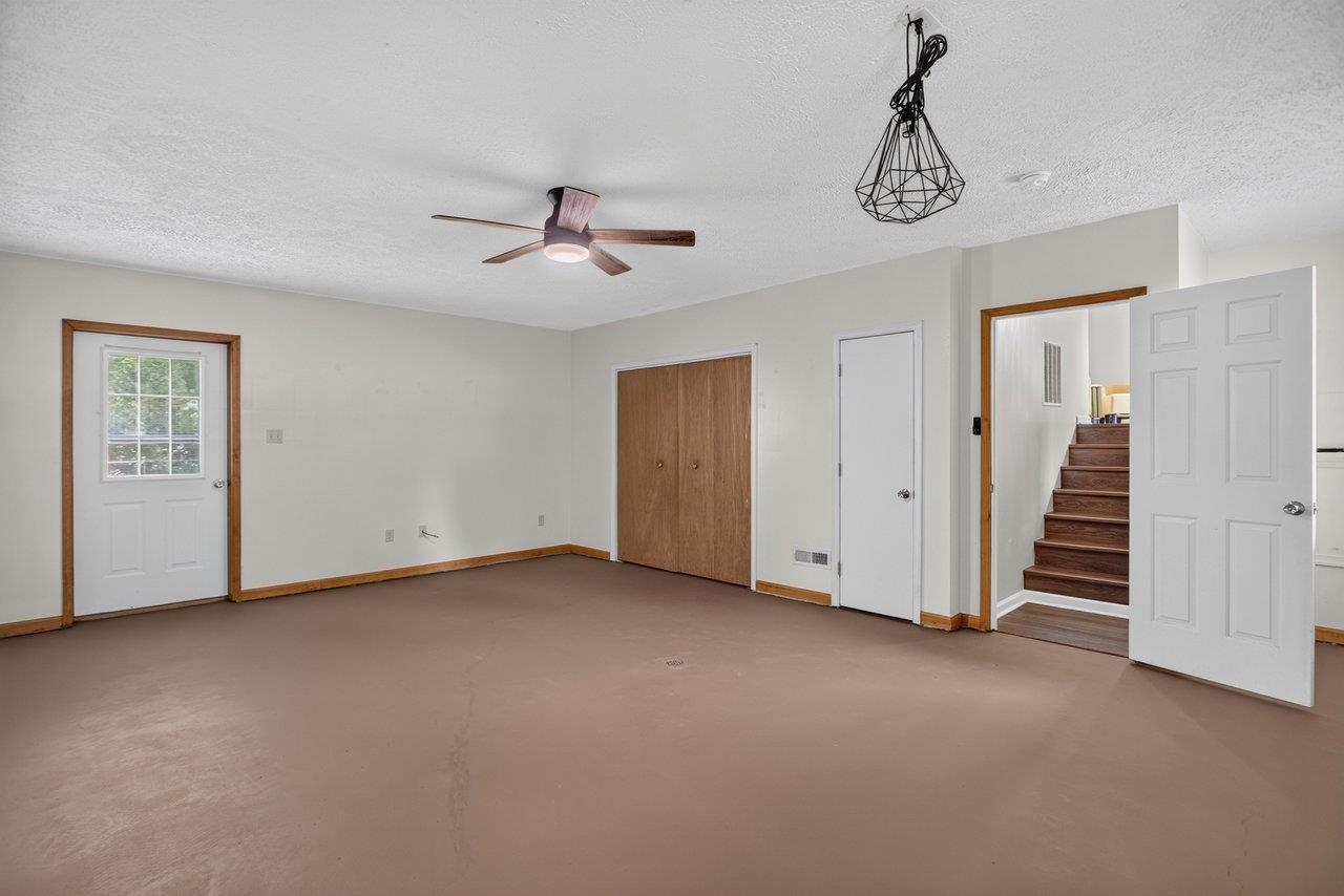14 KINGSTON CT, STUARTS DRAFT, Virginia 24477, 3 Bedrooms Bedrooms, ,2 BathroomsBathrooms,Residential,14 KINGSTON CT,680092 MLS # 680092