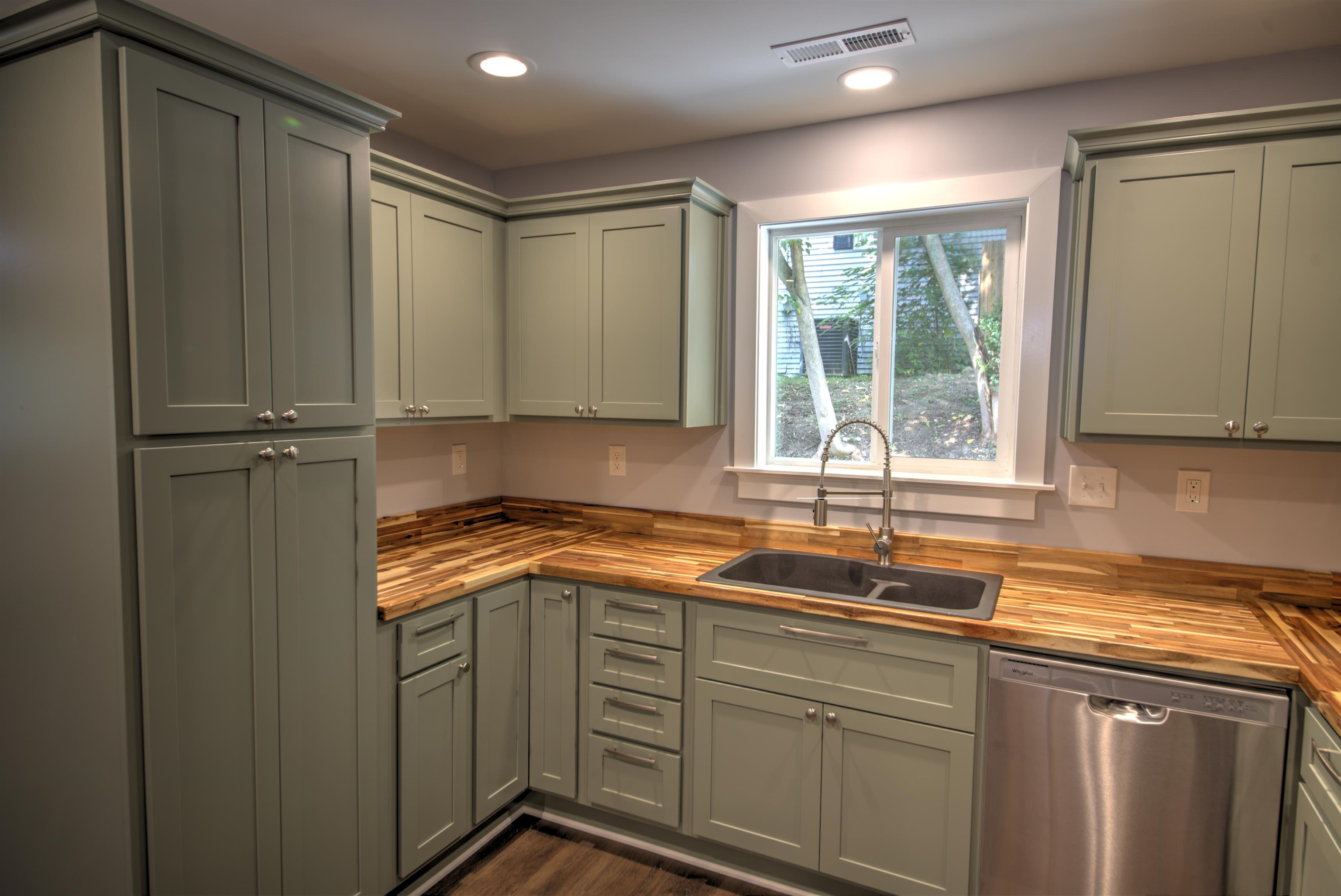 1430 SHENANDOAH AVE, WAYNESBORO, Virginia 22980, 3 Bedrooms Bedrooms, ,2 BathroomsBathrooms,Residential,1430 SHENANDOAH AVE,680094 MLS # 680094 1430 SHENANDOAH AVE, WAYNESBORO, Virginia 22980, 3 Bedrooms Bedrooms, ,2 BathroomsBathrooms,Residential,1430 SHENANDOAH AVE,680094 MLS # 680094