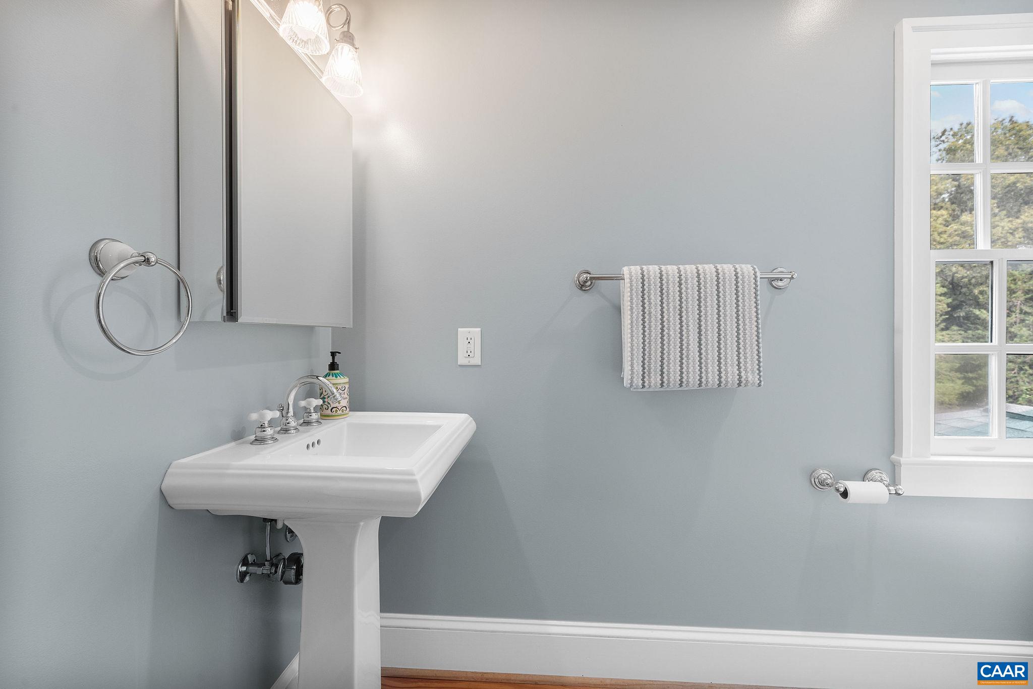 5030 RUTHERFORD RD, CHARLOTTESVILLE, Virginia 22901, 4 Bedrooms Bedrooms, ,3 BathroomsBathrooms,Residential,5030 RUTHERFORD RD,680097 MLS # 680097 5030 RUTHERFORD RD, CHARLOTTESVILLE, Virginia 22901, 4 Bedrooms Bedrooms, ,3 BathroomsBathrooms,Residential,5030 RUTHERFORD RD,680097 MLS # 680097