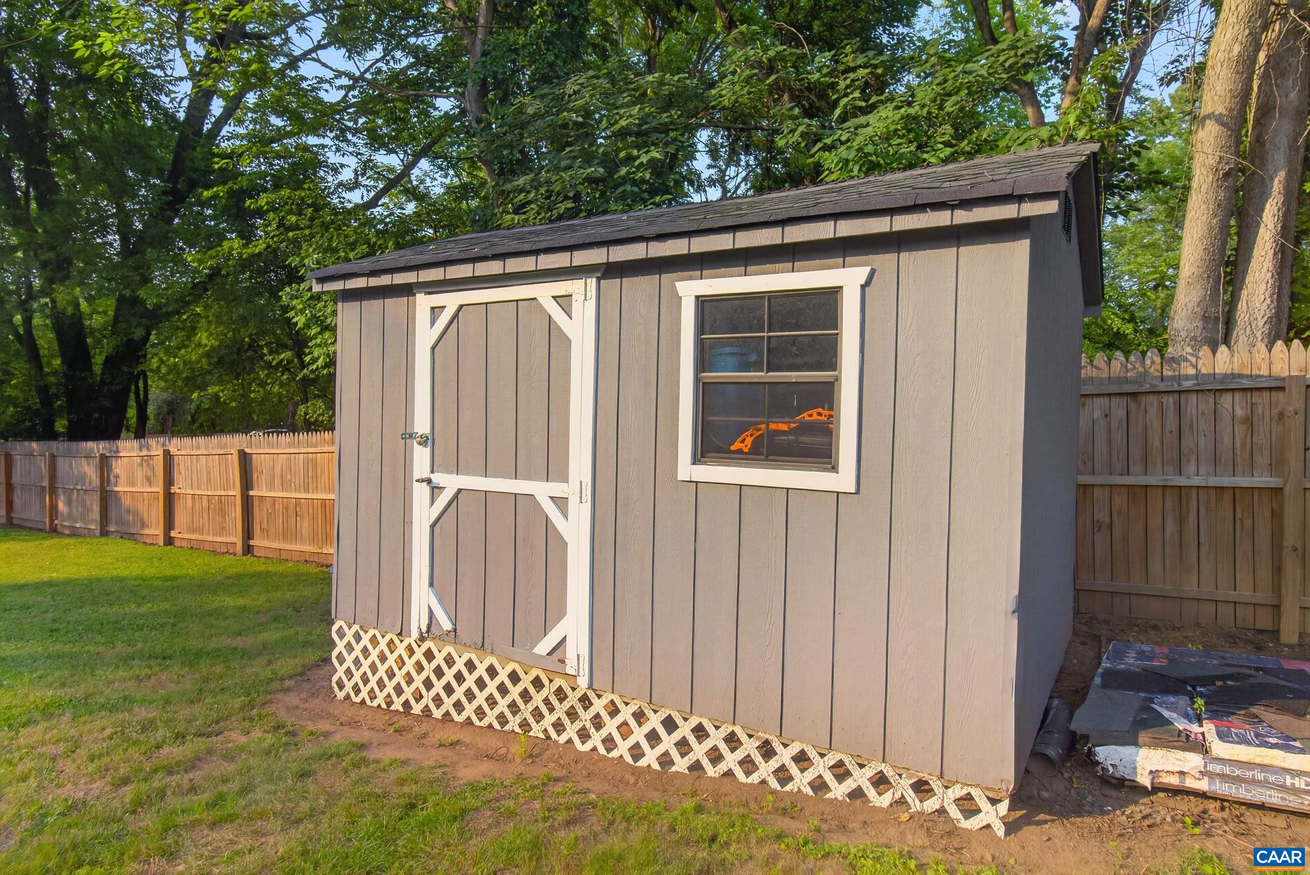 324 EAST ST, GORDONSVILLE, Virginia 22942, 3 Bedrooms Bedrooms, ,2 BathroomsBathrooms,Residential,324 EAST ST,680101 MLS # 680101 324 EAST ST, GORDONSVILLE, Virginia 22942, 3 Bedrooms Bedrooms, ,2 BathroomsBathrooms,Residential,324 EAST ST,680101 MLS # 680101