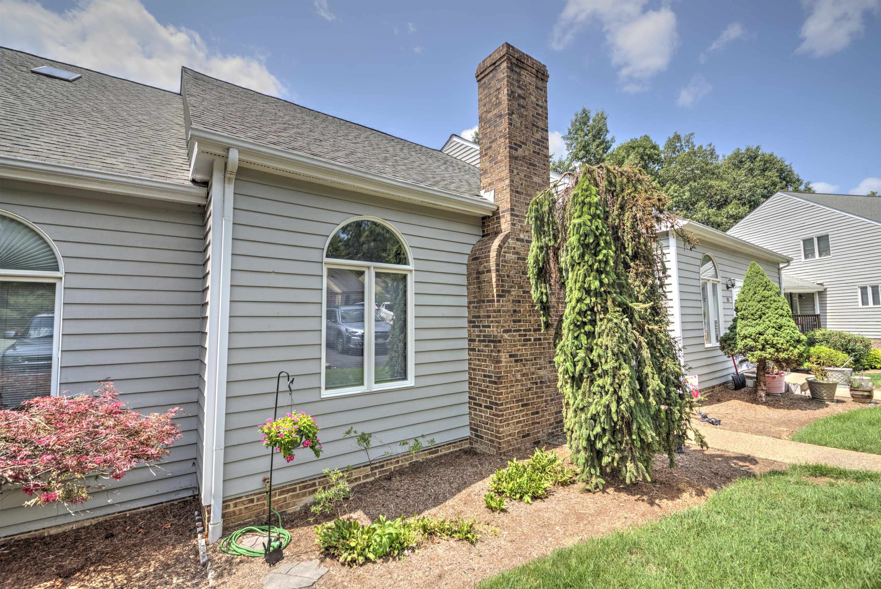 183 IDLEWOOD BLVD, STAUNTON, Virginia 24401, 4 Bedrooms Bedrooms, ,2 BathroomsBathrooms,Residential,183 IDLEWOOD BLVD,680102 MLS # 680102