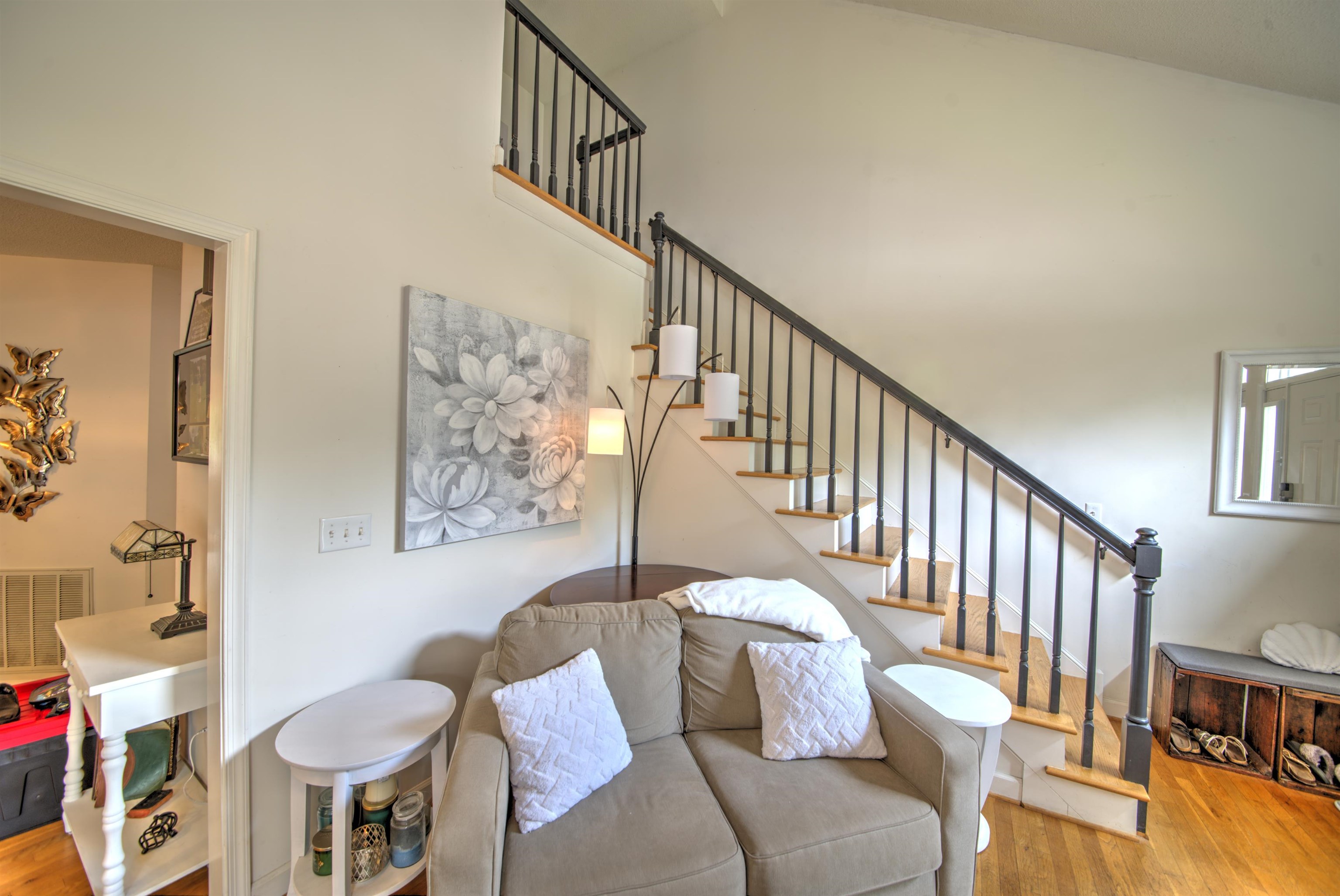 183 IDLEWOOD BLVD, STAUNTON, Virginia 24401, 4 Bedrooms Bedrooms, ,2 BathroomsBathrooms,Residential,183 IDLEWOOD BLVD,680102 MLS # 680102