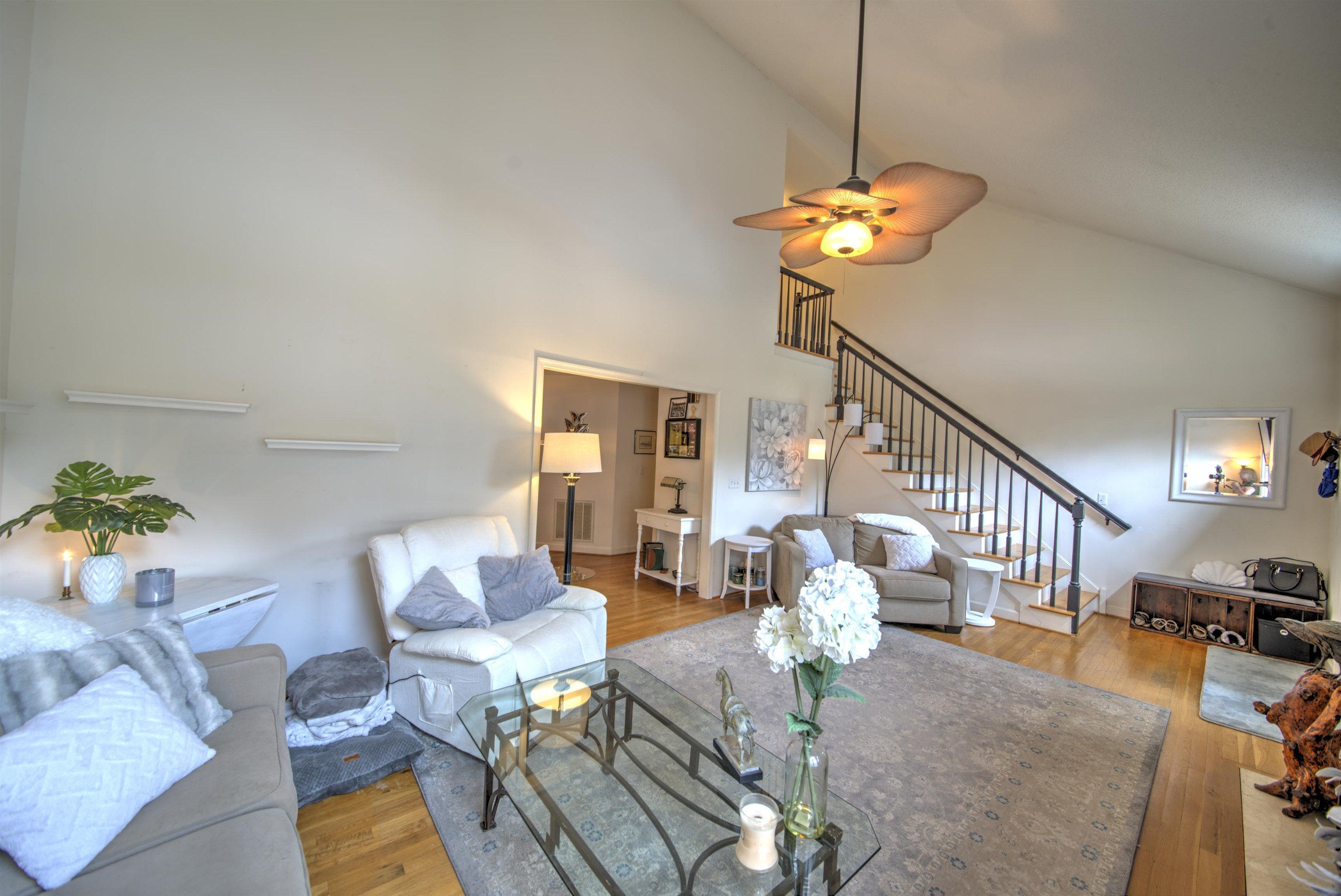183 IDLEWOOD BLVD, STAUNTON, Virginia 24401, 4 Bedrooms Bedrooms, ,2 BathroomsBathrooms,Residential,183 IDLEWOOD BLVD,680102 MLS # 680102