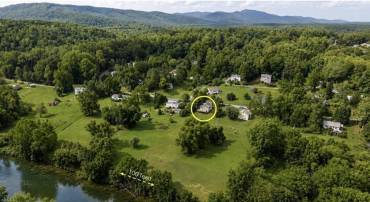 403 RIVERSIDE DR, SCHUYLER, Virginia 22969, 2 Bedrooms Bedrooms, ,1 BathroomBathrooms,Residential,Rockfish River Retreat,403 RIVERSIDE DR,680103 MLS # 680103