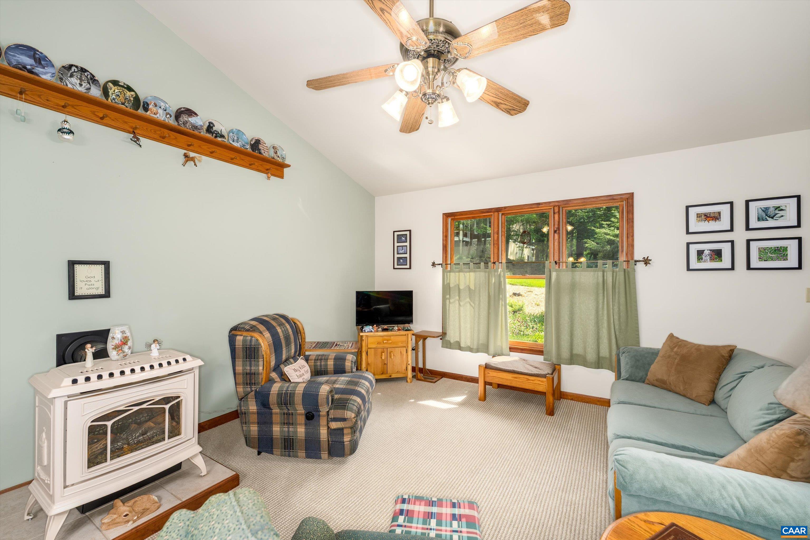 24 SADDLEBACK KNL, NELLYSFORD, Virginia 22958, 3 Bedrooms Bedrooms, ,2 BathroomsBathrooms,Residential,24 SADDLEBACK KNL,679683 MLS # 679683 24 SADDLEBACK KNL, NELLYSFORD, Virginia 22958, 3 Bedrooms Bedrooms, ,2 BathroomsBathrooms,Residential,24 SADDLEBACK KNL,679683 MLS # 679683