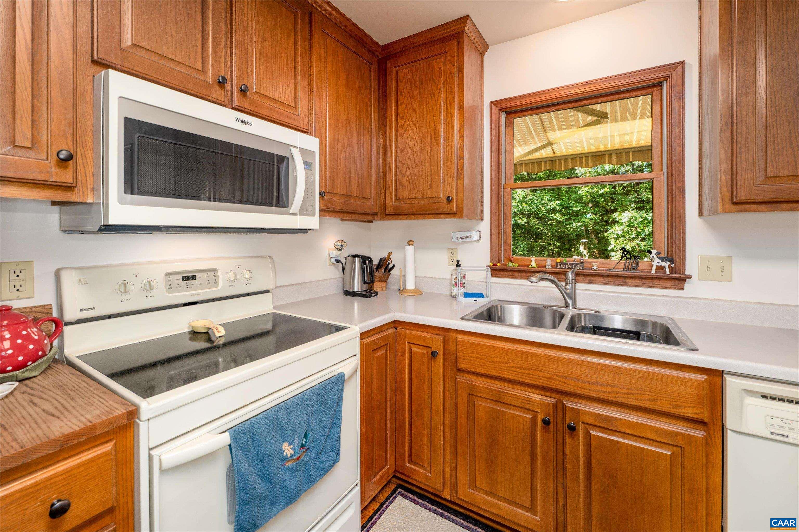 24 SADDLEBACK KNL, NELLYSFORD, Virginia 22958, 3 Bedrooms Bedrooms, ,2 BathroomsBathrooms,Residential,24 SADDLEBACK KNL,679683 MLS # 679683 24 SADDLEBACK KNL, NELLYSFORD, Virginia 22958, 3 Bedrooms Bedrooms, ,2 BathroomsBathrooms,Residential,24 SADDLEBACK KNL,679683 MLS # 679683