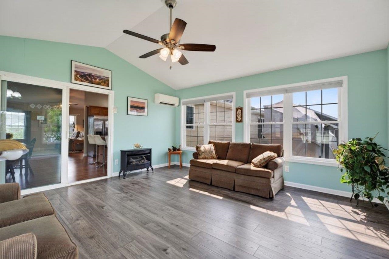 430 COYOTE RUN, BROADWAY, Virginia 22815, 3 Bedrooms Bedrooms, ,2 BathroomsBathrooms,Residential,430 COYOTE RUN,679848 MLS # 679848