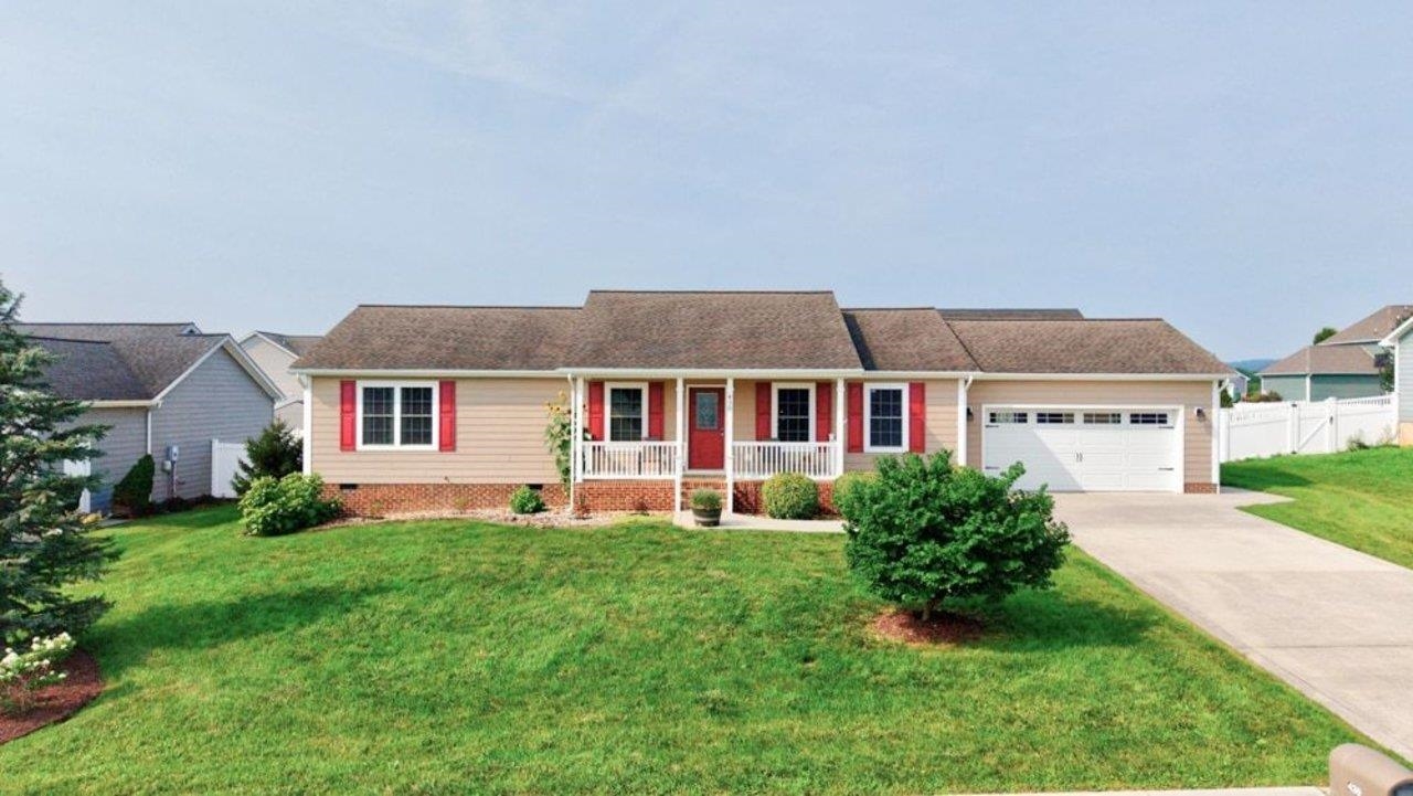 430 COYOTE RUN, BROADWAY, Virginia 22815, 3 Bedrooms Bedrooms, ,2 BathroomsBathrooms,Residential,430 COYOTE RUN,679848 MLS # 679848