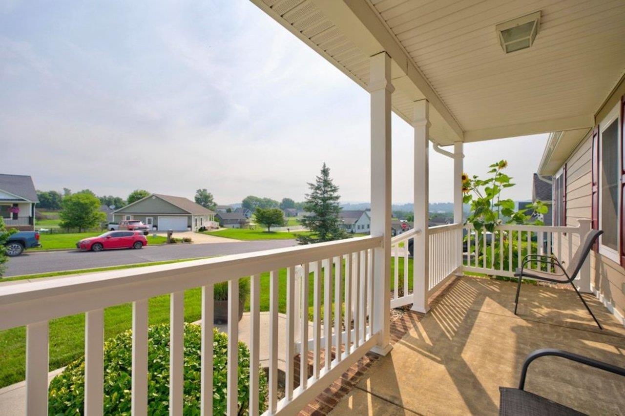 430 COYOTE RUN, BROADWAY, Virginia 22815, 3 Bedrooms Bedrooms, ,2 BathroomsBathrooms,Residential,430 COYOTE RUN,679848 MLS # 679848