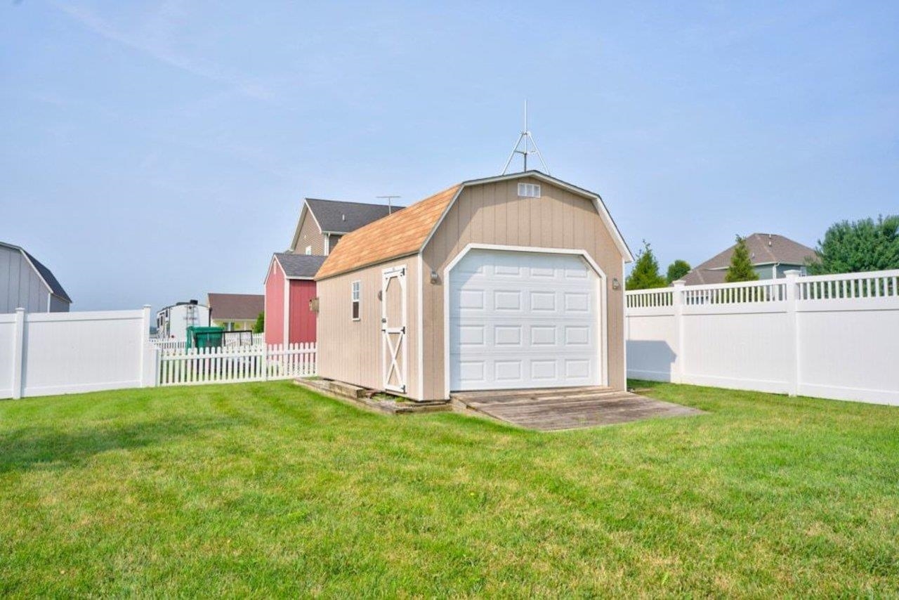 430 COYOTE RUN, BROADWAY, Virginia 22815, 3 Bedrooms Bedrooms, ,2 BathroomsBathrooms,Residential,430 COYOTE RUN,679848 MLS # 679848