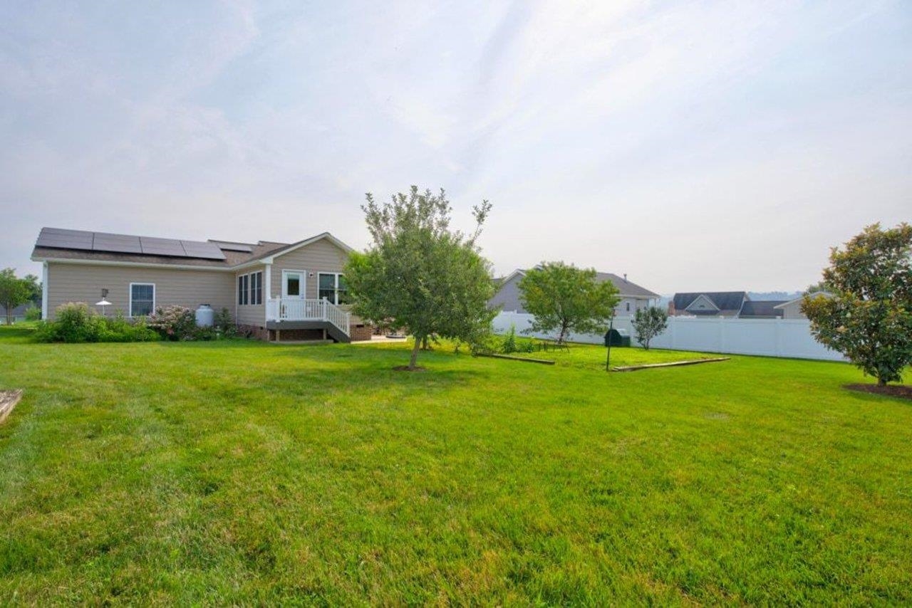 430 COYOTE RUN, BROADWAY, Virginia 22815, 3 Bedrooms Bedrooms, ,2 BathroomsBathrooms,Residential,430 COYOTE RUN,679848 MLS # 679848