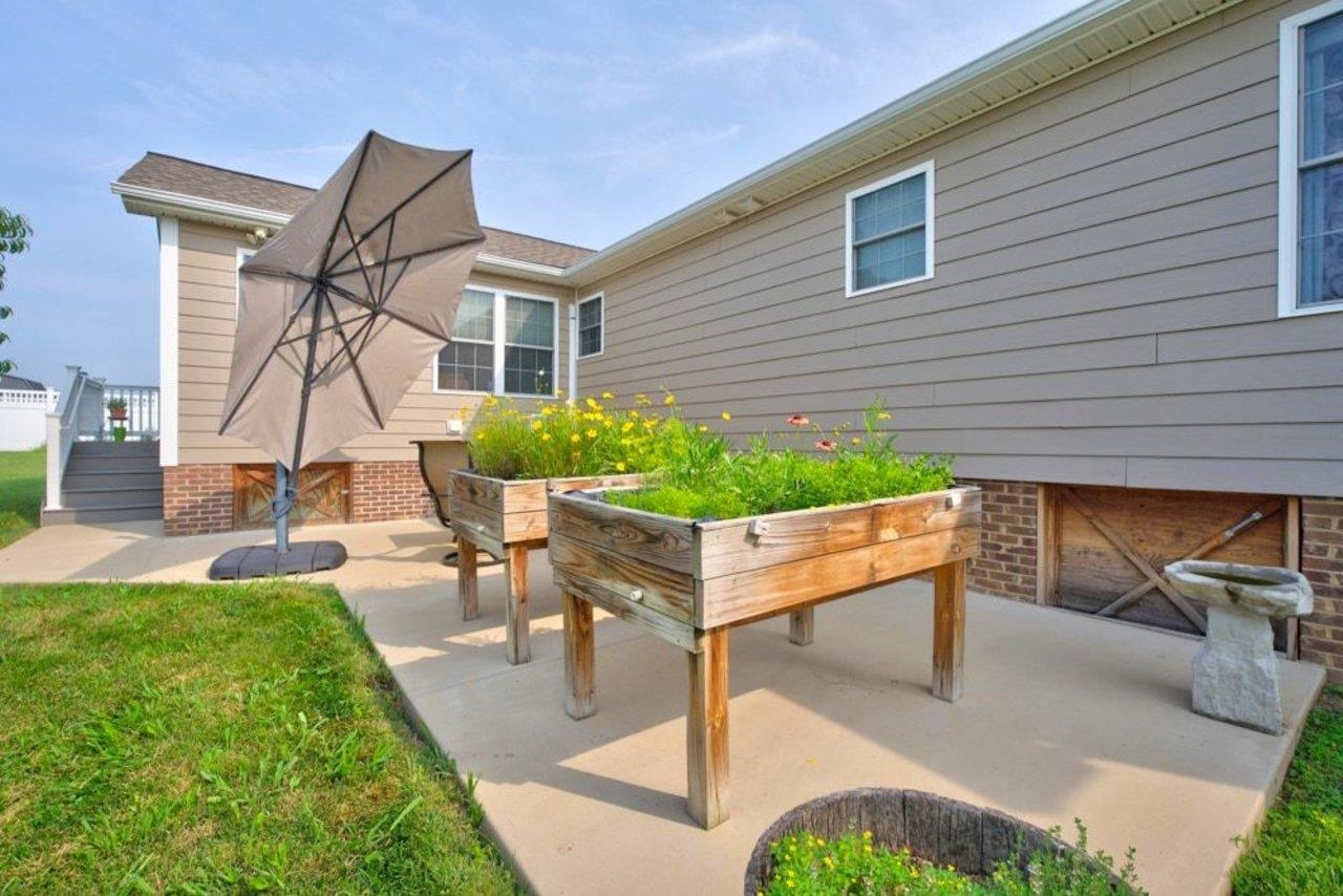 430 COYOTE RUN, BROADWAY, Virginia 22815, 3 Bedrooms Bedrooms, ,2 BathroomsBathrooms,Residential,430 COYOTE RUN,679848 MLS # 679848