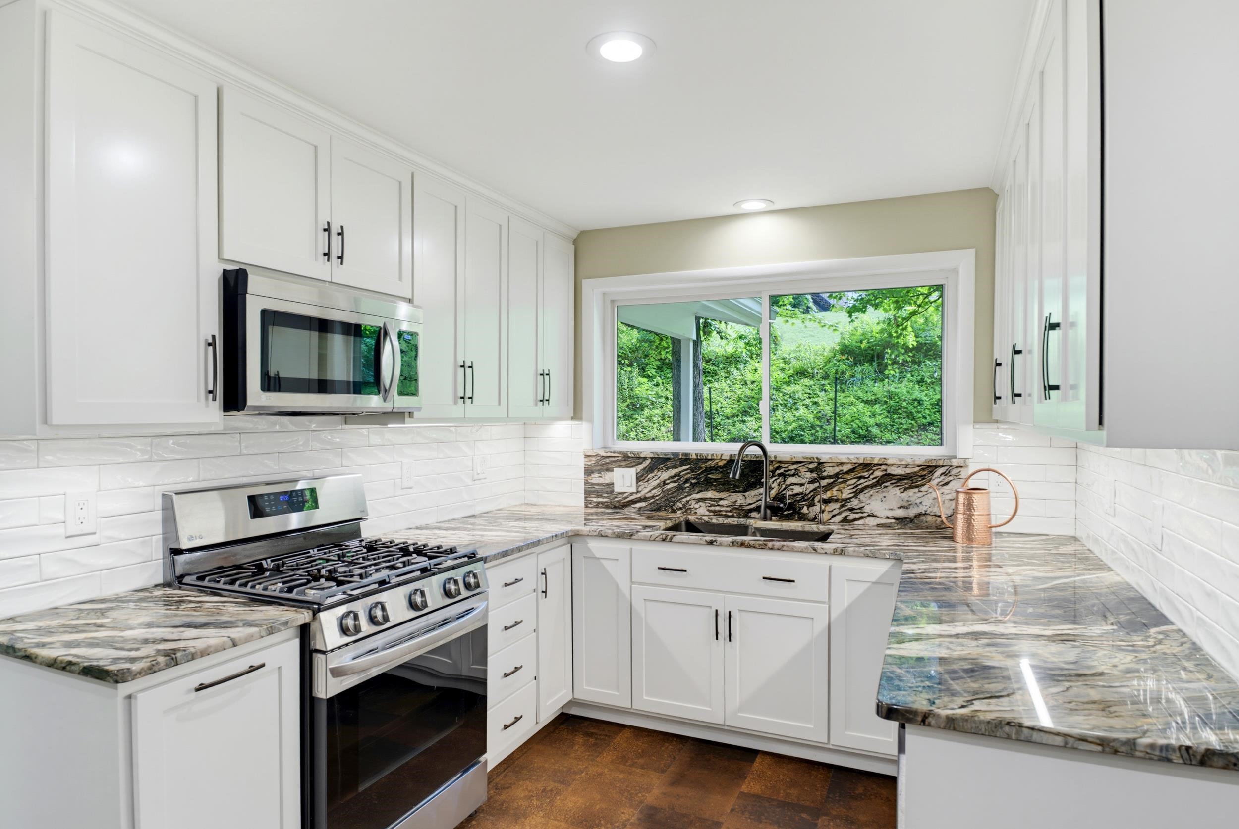 1214 WOODCREST CIR, HARRISONBURG, Virginia 22801, 3 Bedrooms Bedrooms, ,2 BathroomsBathrooms,Residential,1214 WOODCREST CIR,679963 MLS # 679963