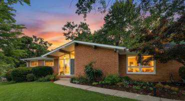 1214 WOODCREST CIR, HARRISONBURG, Virginia 22801, 3 Bedrooms Bedrooms, ,2 BathroomsBathrooms,Residential,1214 WOODCREST CIR,679963 MLS # 679963