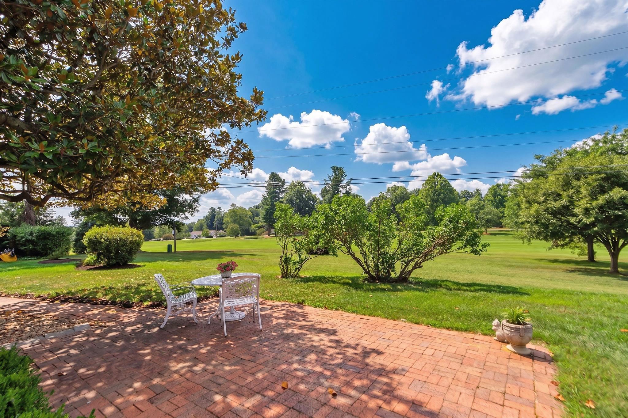 838 SHAWNEE RD, WAYNESBORO, Virginia 22980, 3 Bedrooms Bedrooms, ,2 BathroomsBathrooms,Residential,Effortless Elegance on the Green,838 SHAWNEE RD,679998 MLS # 679998 838 SHAWNEE RD, WAYNESBORO, Virginia 22980, 3 Bedrooms Bedrooms, ,2 BathroomsBathrooms,Residential,Effortless Elegance on the Green,838 SHAWNEE RD,679998 MLS # 679998