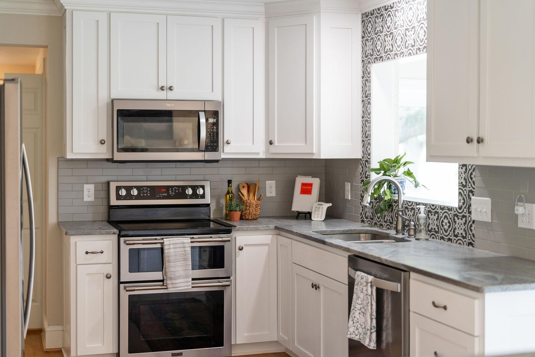 838 SHAWNEE RD, WAYNESBORO, Virginia 22980, 3 Bedrooms Bedrooms, ,2 BathroomsBathrooms,Residential,Effortless Elegance on the Green,838 SHAWNEE RD,679998 MLS # 679998 838 SHAWNEE RD, WAYNESBORO, Virginia 22980, 3 Bedrooms Bedrooms, ,2 BathroomsBathrooms,Residential,Effortless Elegance on the Green,838 SHAWNEE RD,679998 MLS # 679998