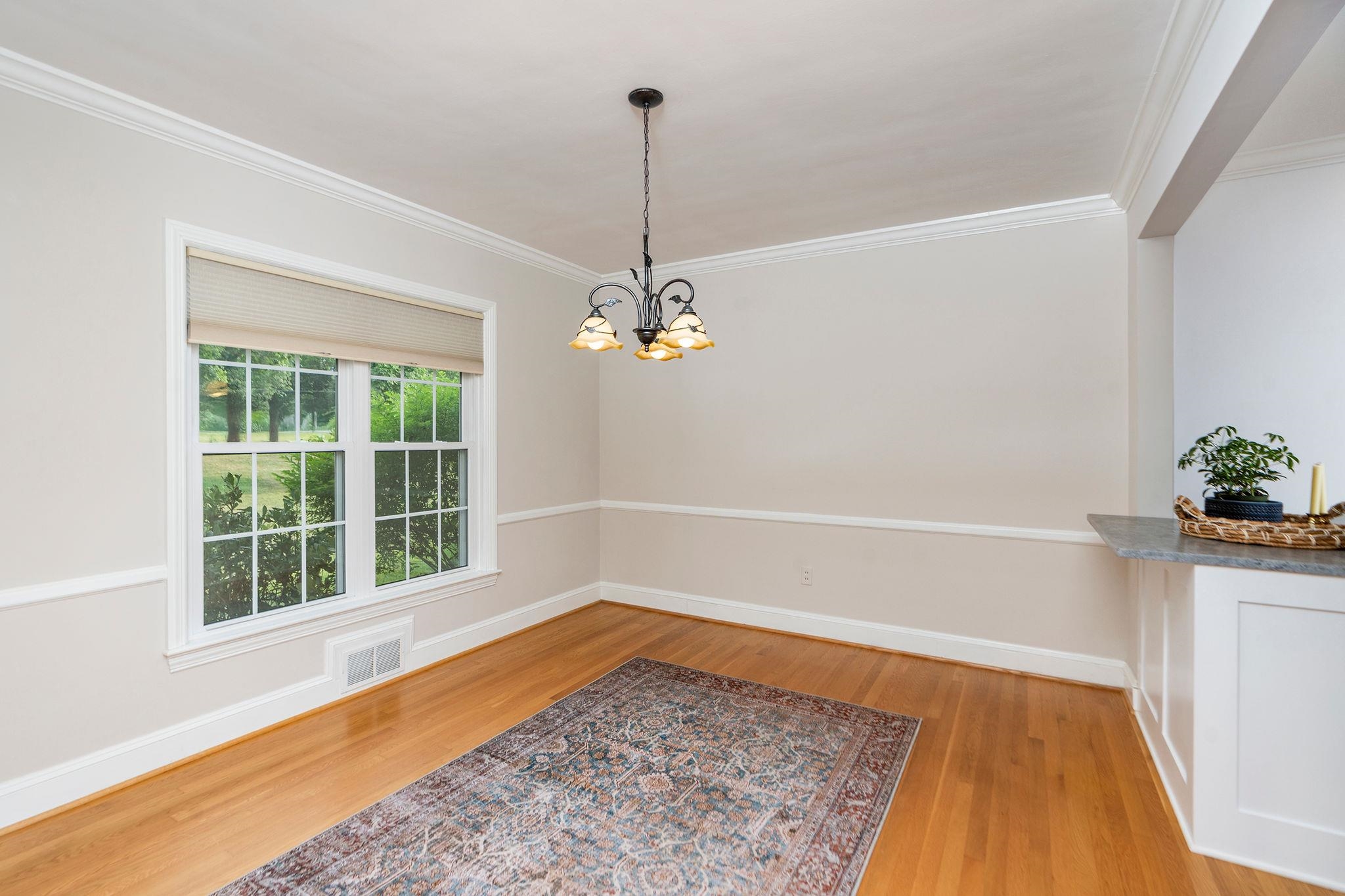 838 SHAWNEE RD, WAYNESBORO, Virginia 22980, 3 Bedrooms Bedrooms, ,2 BathroomsBathrooms,Residential,Effortless Elegance on the Green,838 SHAWNEE RD,679998 MLS # 679998 838 SHAWNEE RD, WAYNESBORO, Virginia 22980, 3 Bedrooms Bedrooms, ,2 BathroomsBathrooms,Residential,Effortless Elegance on the Green,838 SHAWNEE RD,679998 MLS # 679998