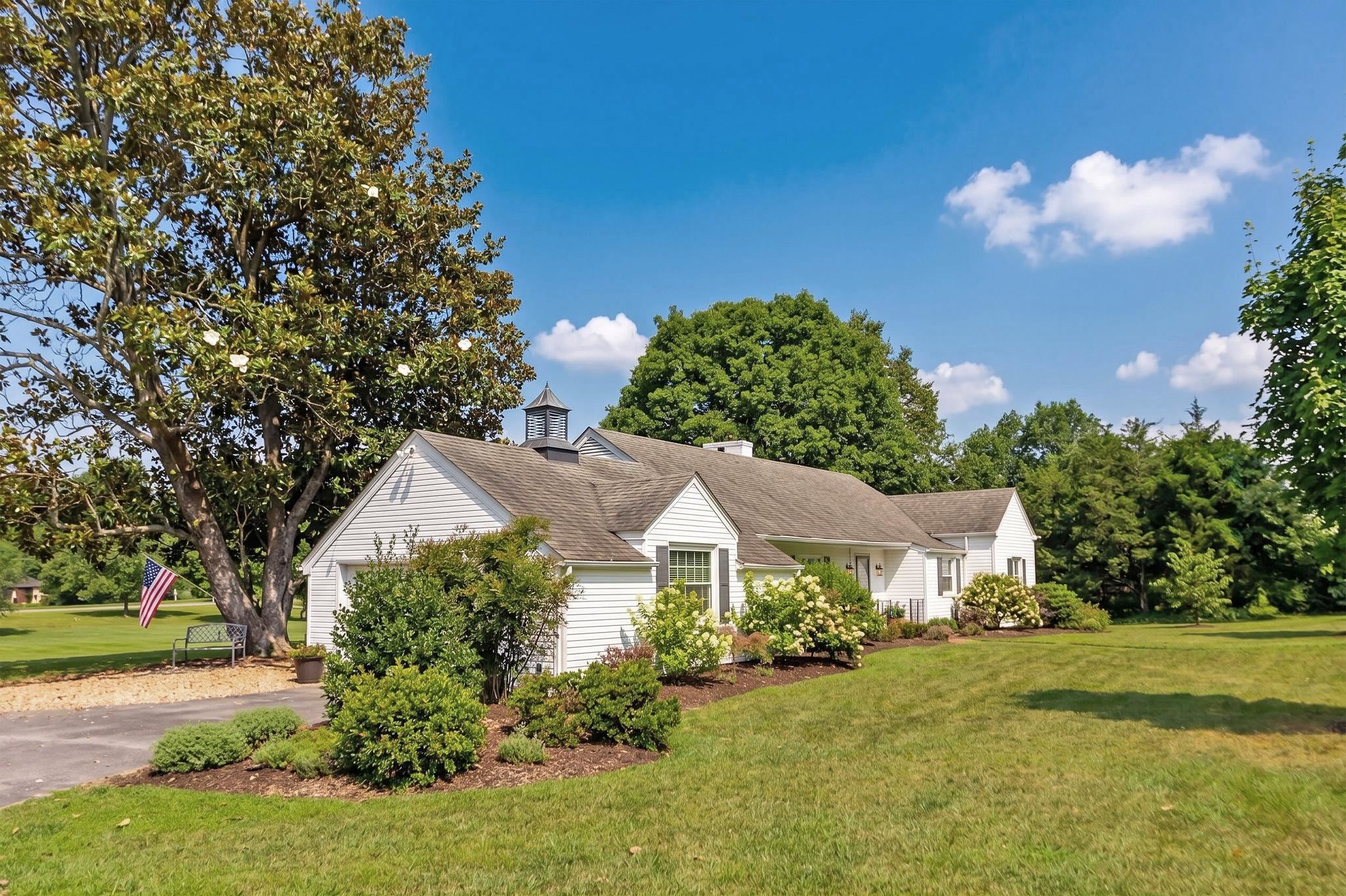 838 SHAWNEE RD, WAYNESBORO, Virginia 22980, 3 Bedrooms Bedrooms, ,2 BathroomsBathrooms,Residential,Effortless Elegance on the Green,838 SHAWNEE RD,679998 MLS # 679998 838 SHAWNEE RD, WAYNESBORO, Virginia 22980, 3 Bedrooms Bedrooms, ,2 BathroomsBathrooms,Residential,Effortless Elegance on the Green,838 SHAWNEE RD,679998 MLS # 679998