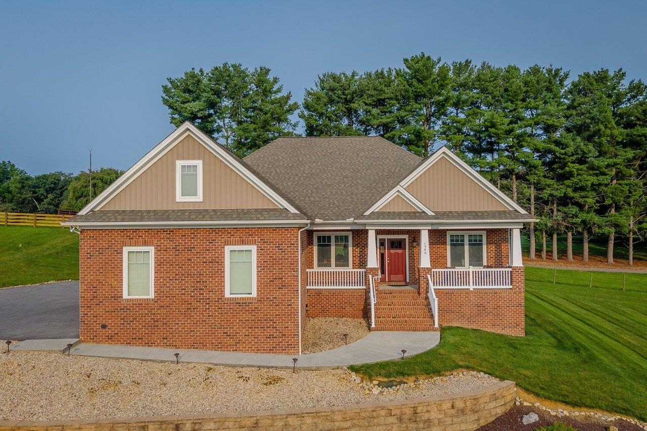 1540 MARIGOLD CIR, ROCKINGHAM, Virginia 22801, 4 Bedrooms Bedrooms, ,3 BathroomsBathrooms,Residential,1540 MARIGOLD CIR,680003 MLS # 680003