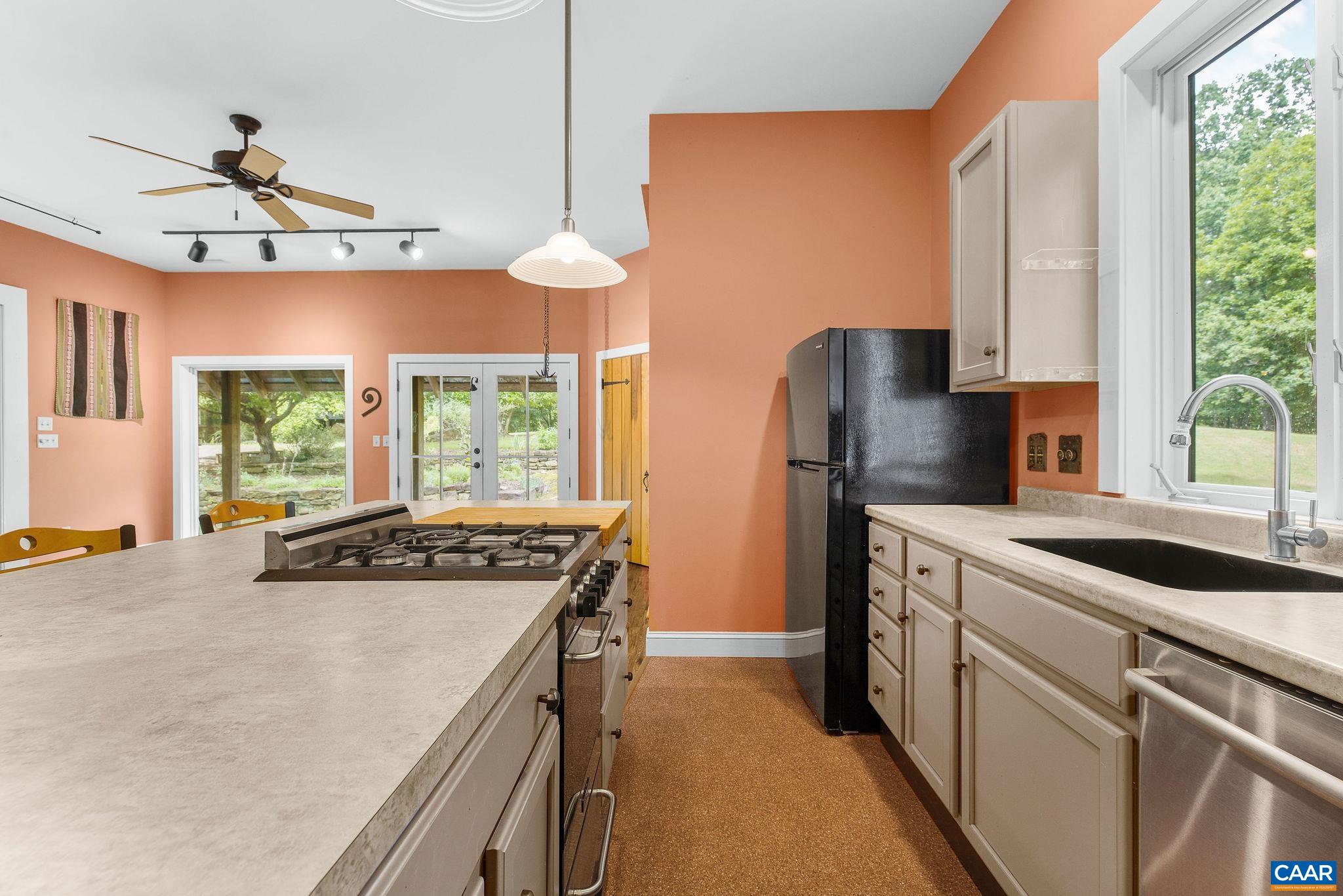3355 PEAVINE HOLLOW RD, CROZET, Virginia 22932, 1 Bedroom Bedrooms, ,1 BathroomBathrooms,Residential,3355 PEAVINE HOLLOW RD,680098 MLS # 680098 3355 PEAVINE HOLLOW RD, CROZET, Virginia 22932, 1 Bedroom Bedrooms, ,1 BathroomBathrooms,Residential,3355 PEAVINE HOLLOW RD,680098 MLS # 680098