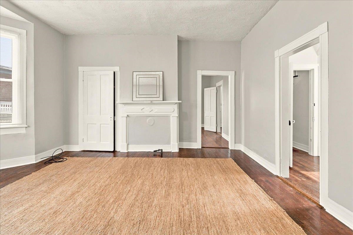 10 E PEABODY ST, STAUNTON, Virginia 24401, 3 Bedrooms Bedrooms, ,2 BathroomsBathrooms,Residential,10 E PEABODY ST,680105 MLS # 680105 10 E PEABODY ST, STAUNTON, Virginia 24401, 3 Bedrooms Bedrooms, ,2 BathroomsBathrooms,Residential,10 E PEABODY ST,680105 MLS # 680105