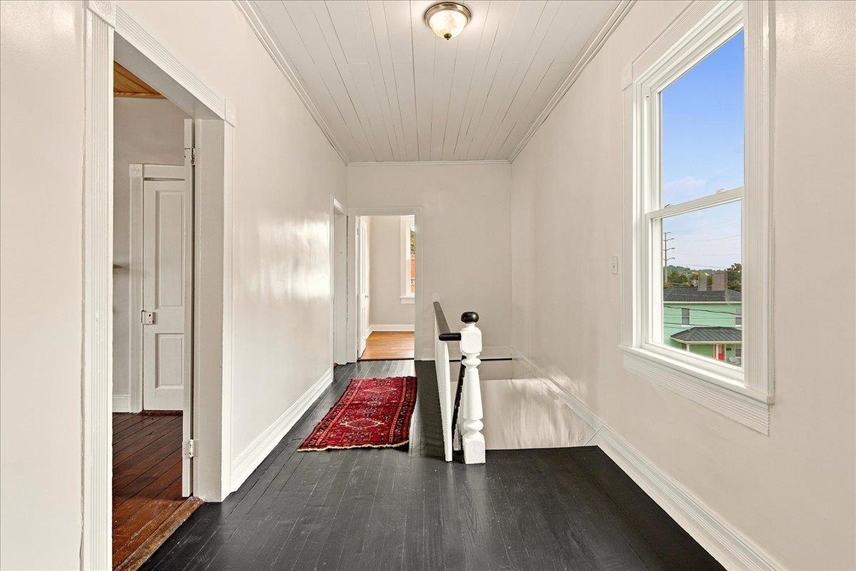 10 E PEABODY ST, STAUNTON, Virginia 24401, 3 Bedrooms Bedrooms, ,2 BathroomsBathrooms,Residential,10 E PEABODY ST,680105 MLS # 680105 10 E PEABODY ST, STAUNTON, Virginia 24401, 3 Bedrooms Bedrooms, ,2 BathroomsBathrooms,Residential,10 E PEABODY ST,680105 MLS # 680105