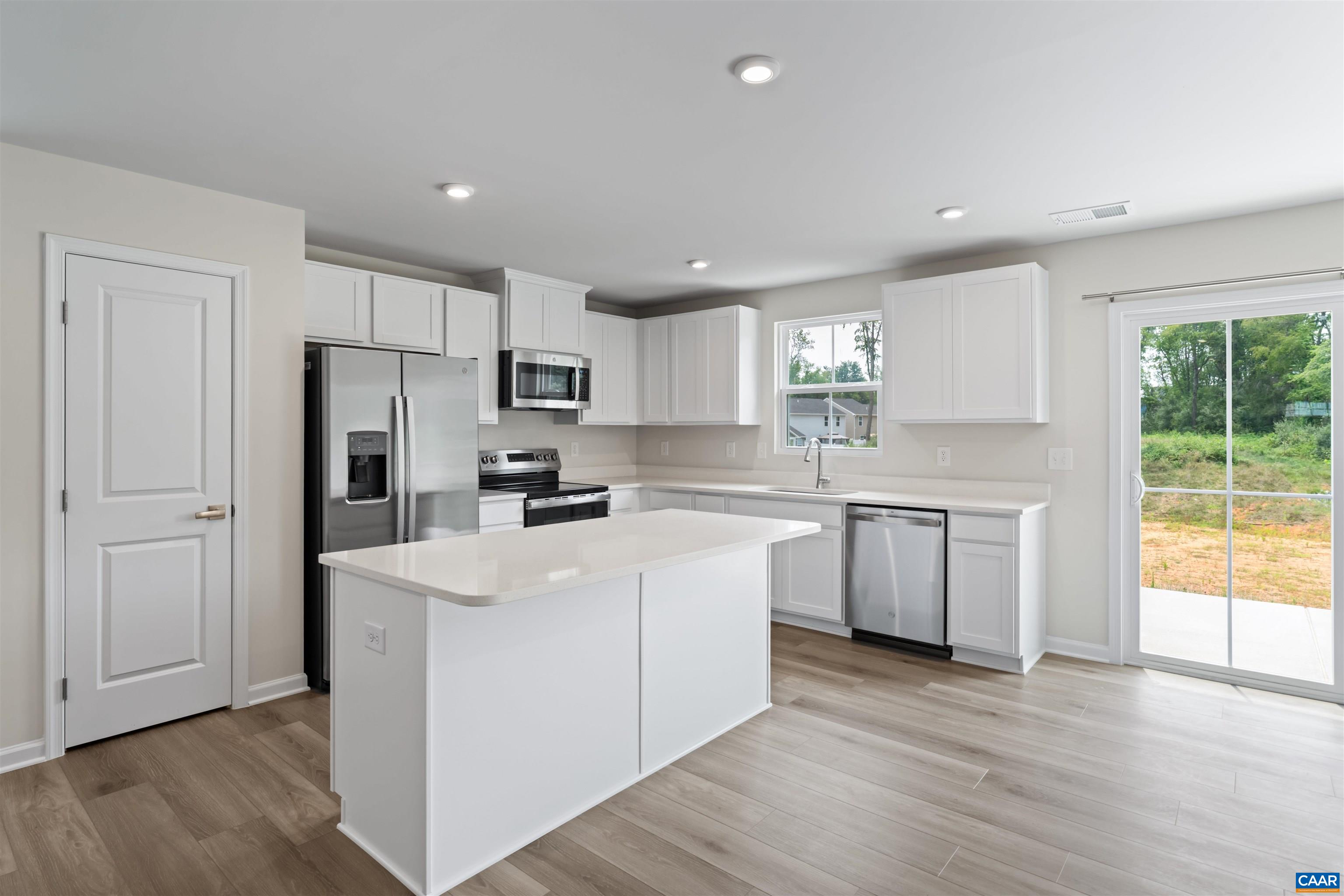 328 WHITE BIRCH RD, WAYNESBORO, Virginia 22980, 3 Bedrooms Bedrooms, ,2 BathroomsBathrooms,Residential,328 WHITE BIRCH RD,680106 MLS # 680106 328 WHITE BIRCH RD, WAYNESBORO, Virginia 22980, 3 Bedrooms Bedrooms, ,2 BathroomsBathrooms,Residential,328 WHITE BIRCH RD,680106 MLS # 680106