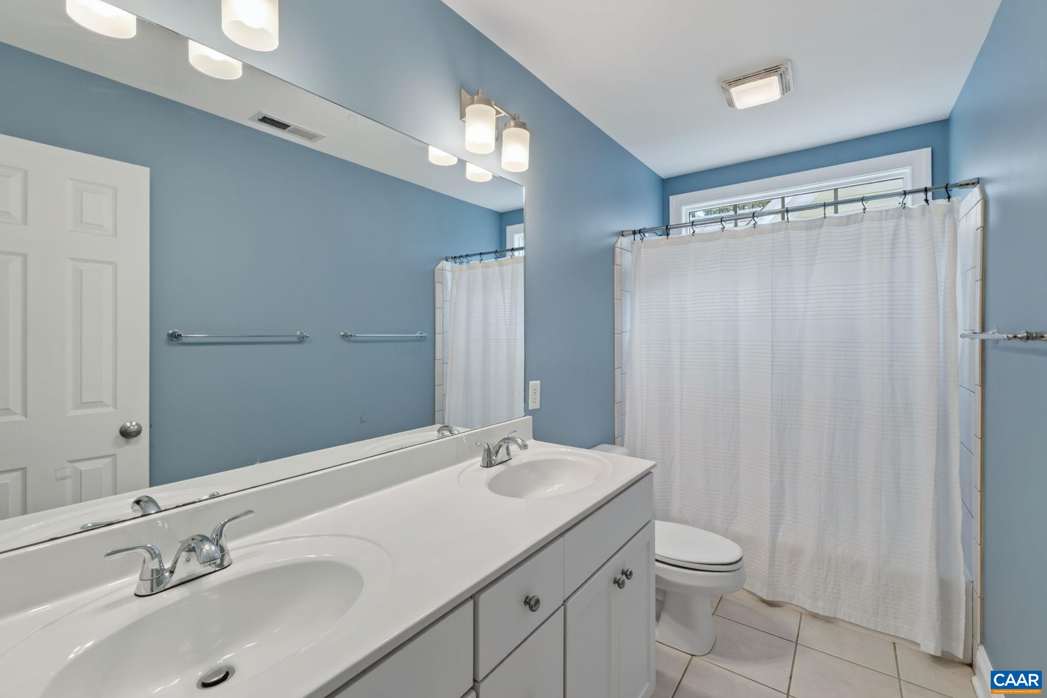 6325 INDIAN RIDGE DR, EARLYSVILLE, Virginia 22936, 5 Bedrooms Bedrooms, ,3 BathroomsBathrooms,Residential,6325 INDIAN RIDGE DR,680116 MLS # 680116