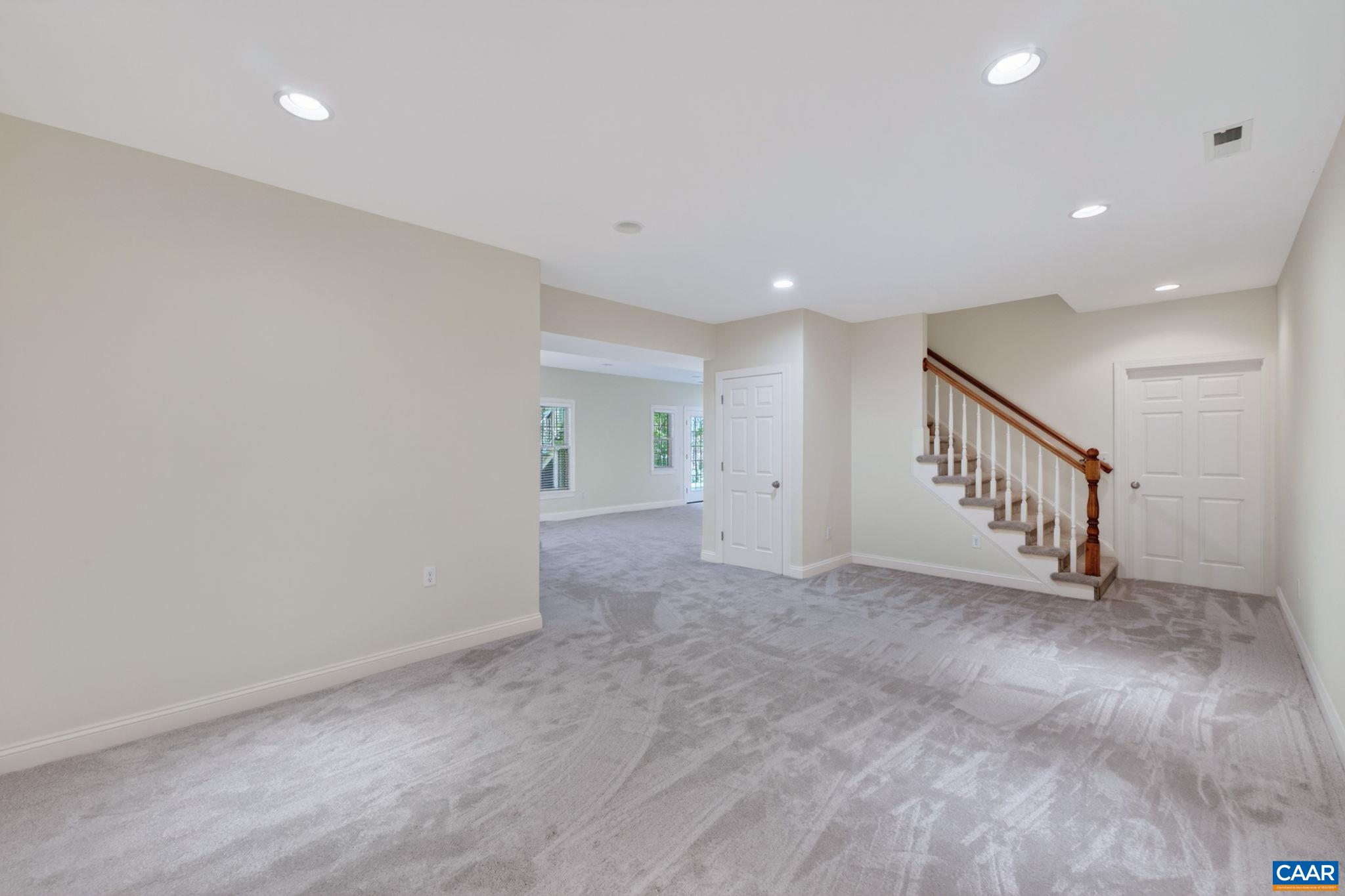 6325 INDIAN RIDGE DR, EARLYSVILLE, Virginia 22936, 5 Bedrooms Bedrooms, ,3 BathroomsBathrooms,Residential,6325 INDIAN RIDGE DR,680116 MLS # 680116