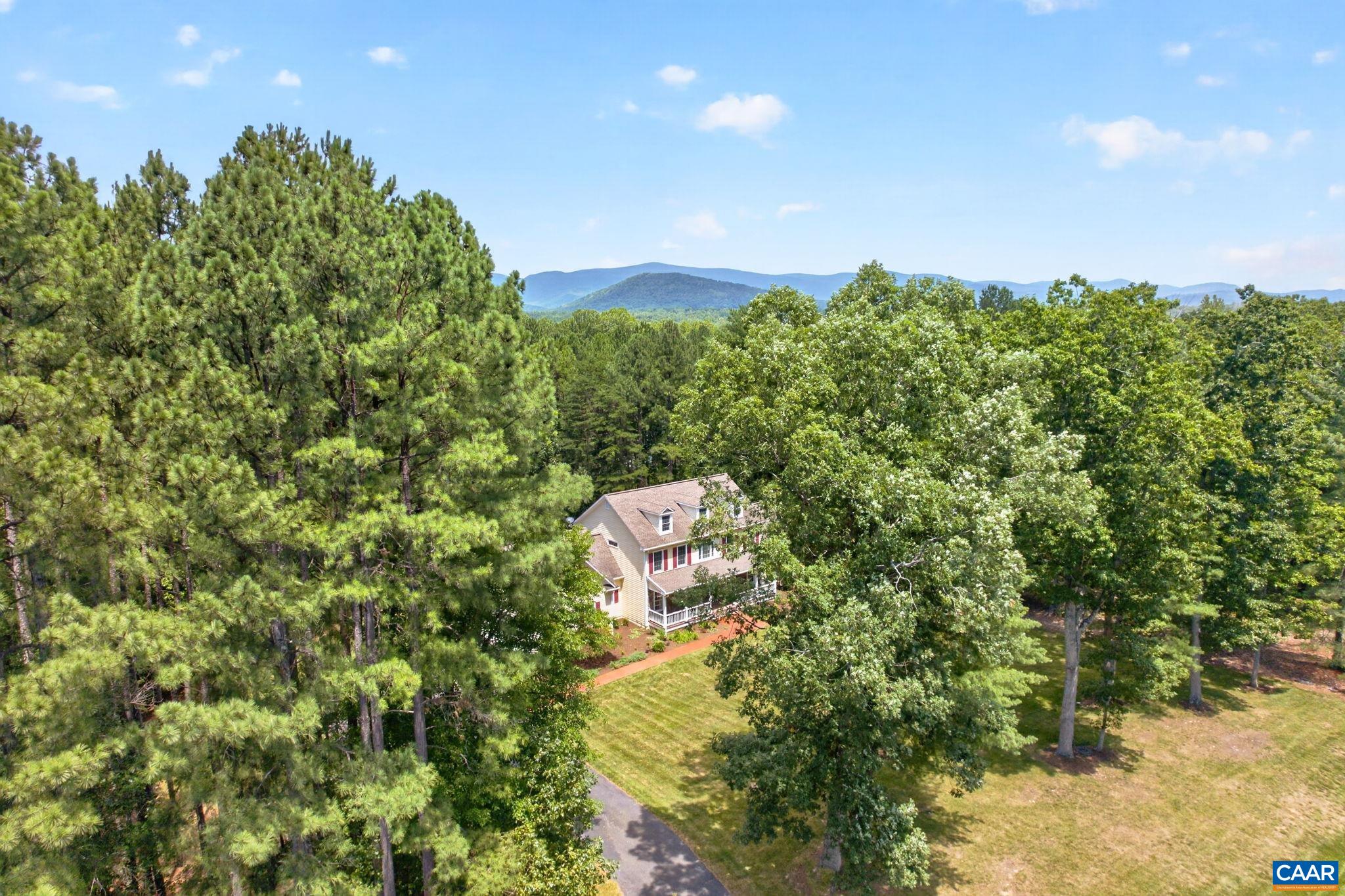 6325 INDIAN RIDGE DR, EARLYSVILLE, Virginia 22936, 5 Bedrooms Bedrooms, ,3 BathroomsBathrooms,Residential,6325 INDIAN RIDGE DR,680116 MLS # 680116