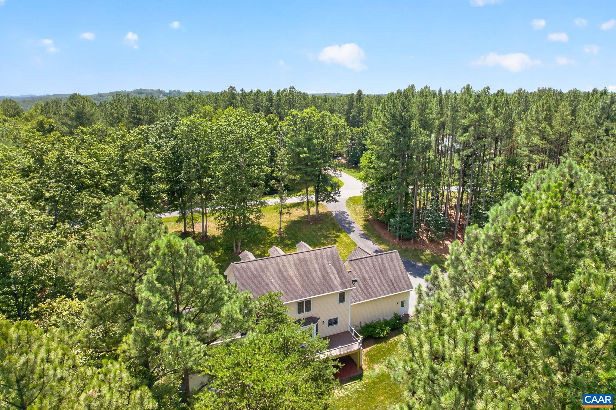 6325 INDIAN RIDGE DR, EARLYSVILLE, Virginia 22936, 5 Bedrooms Bedrooms, ,3 BathroomsBathrooms,Residential,6325 INDIAN RIDGE DR,680116 MLS # 680116