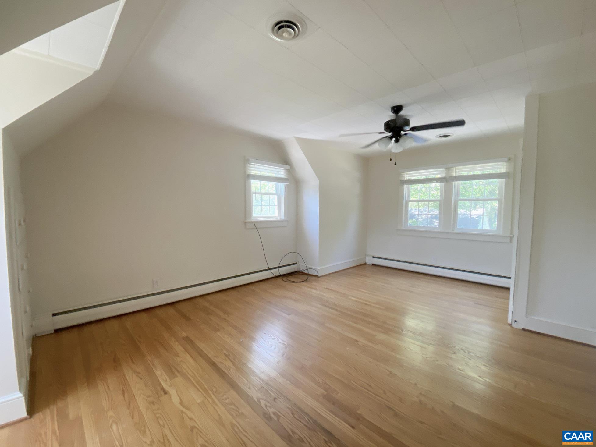 210 W GORDON AVE, GORDONSVILLE, Virginia 22942, 3 Bedrooms Bedrooms, ,2 BathroomsBathrooms,Residential,210 W GORDON AVE,676894 MLS # 676894 210 W GORDON AVE, GORDONSVILLE, Virginia 22942, 3 Bedrooms Bedrooms, ,2 BathroomsBathrooms,Residential,210 W GORDON AVE,676894 MLS # 676894